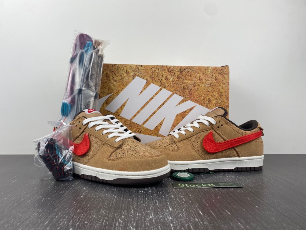 CLOT x Dunk Low SP Cork FN0317-121