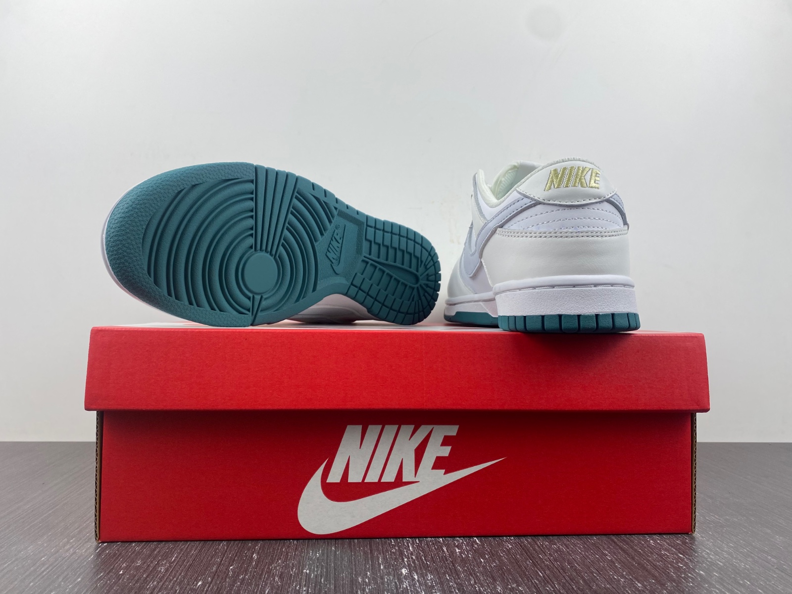 Dunk Low  White Grey Teal FD9911-101