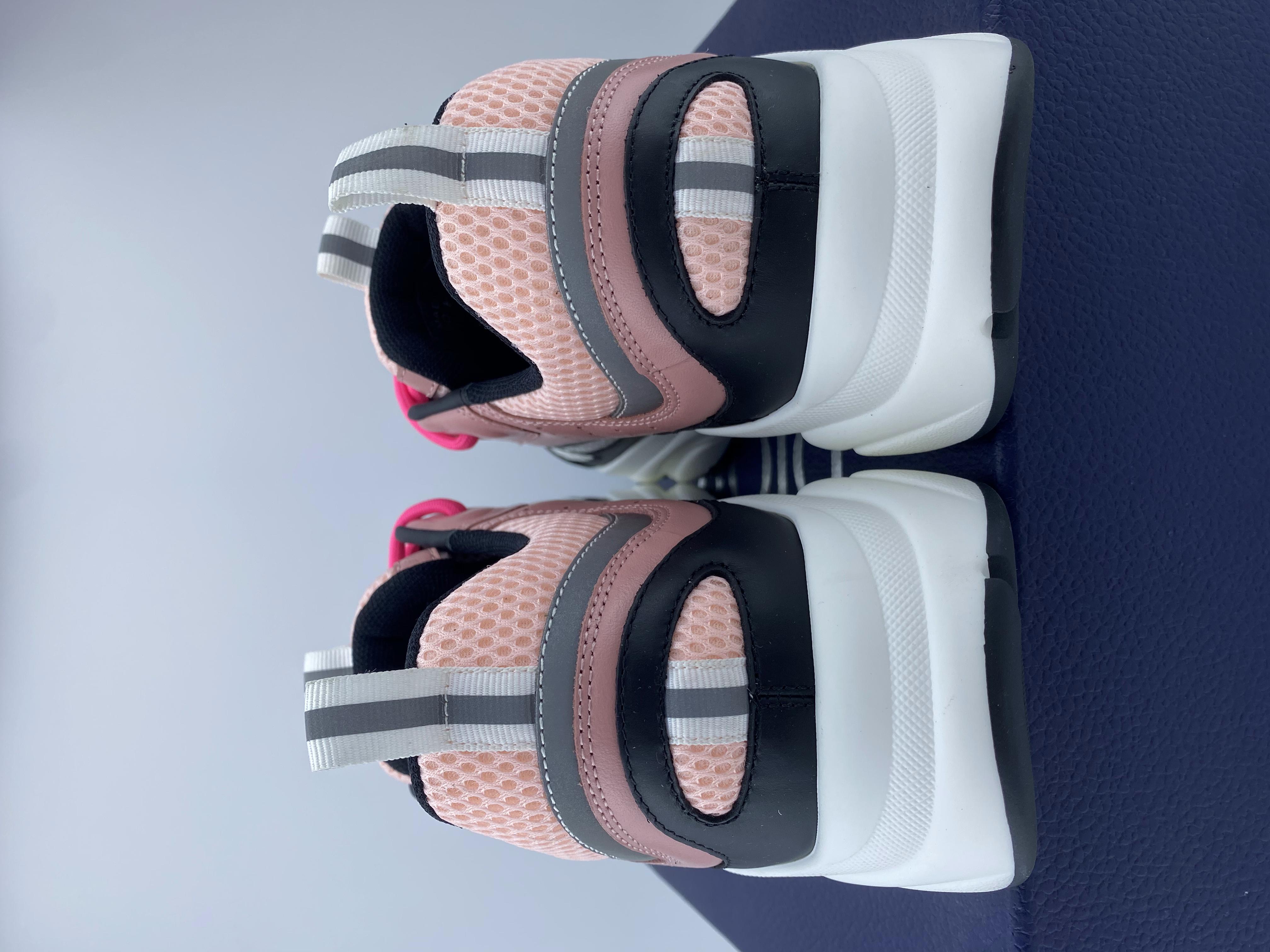 D10r B22 sneaker 2023072001