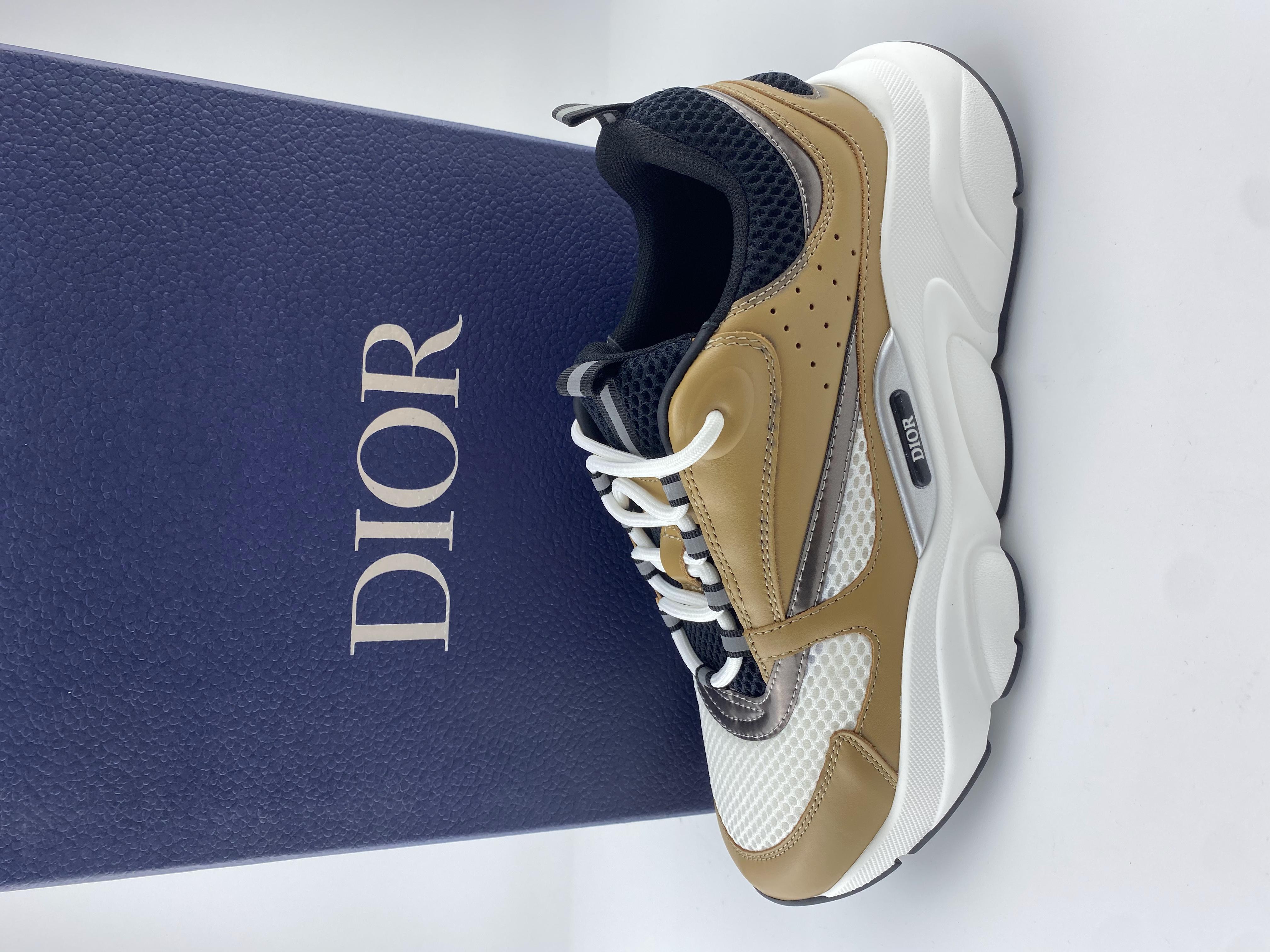 D10r B22 sneaker 2023072102