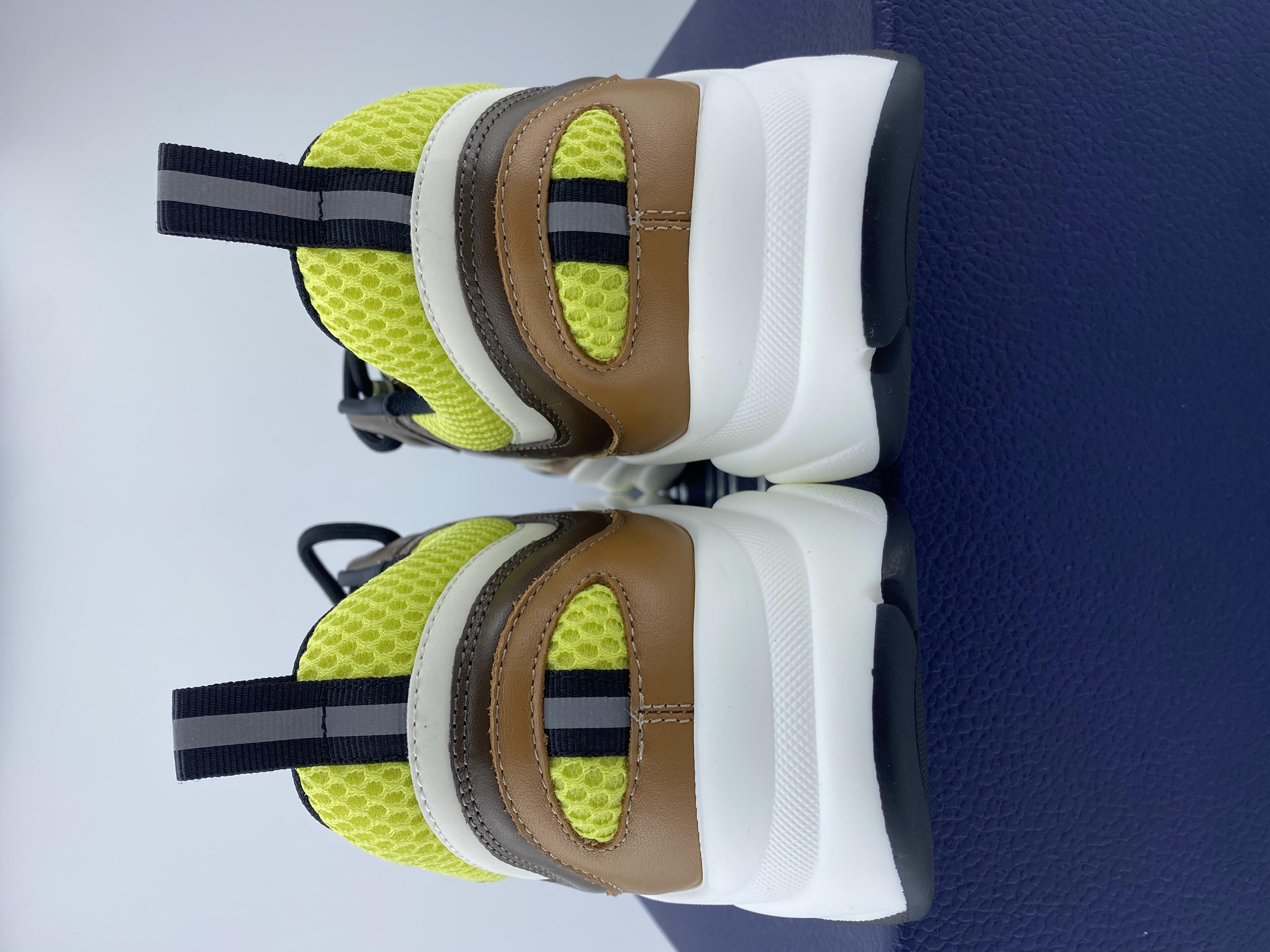 D10r B22 sneaker 2023072104