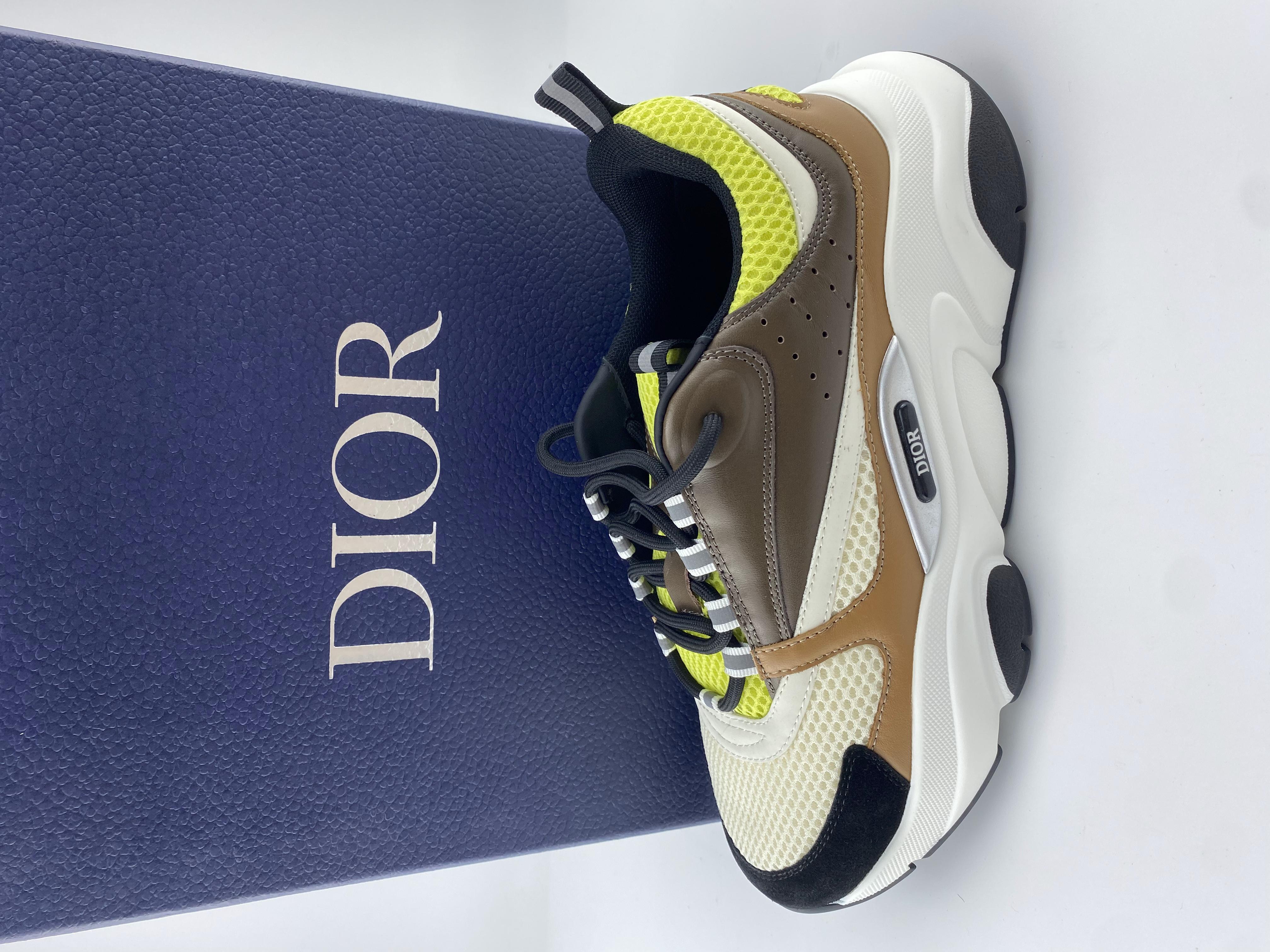 D10r B22 sneaker 2023072104