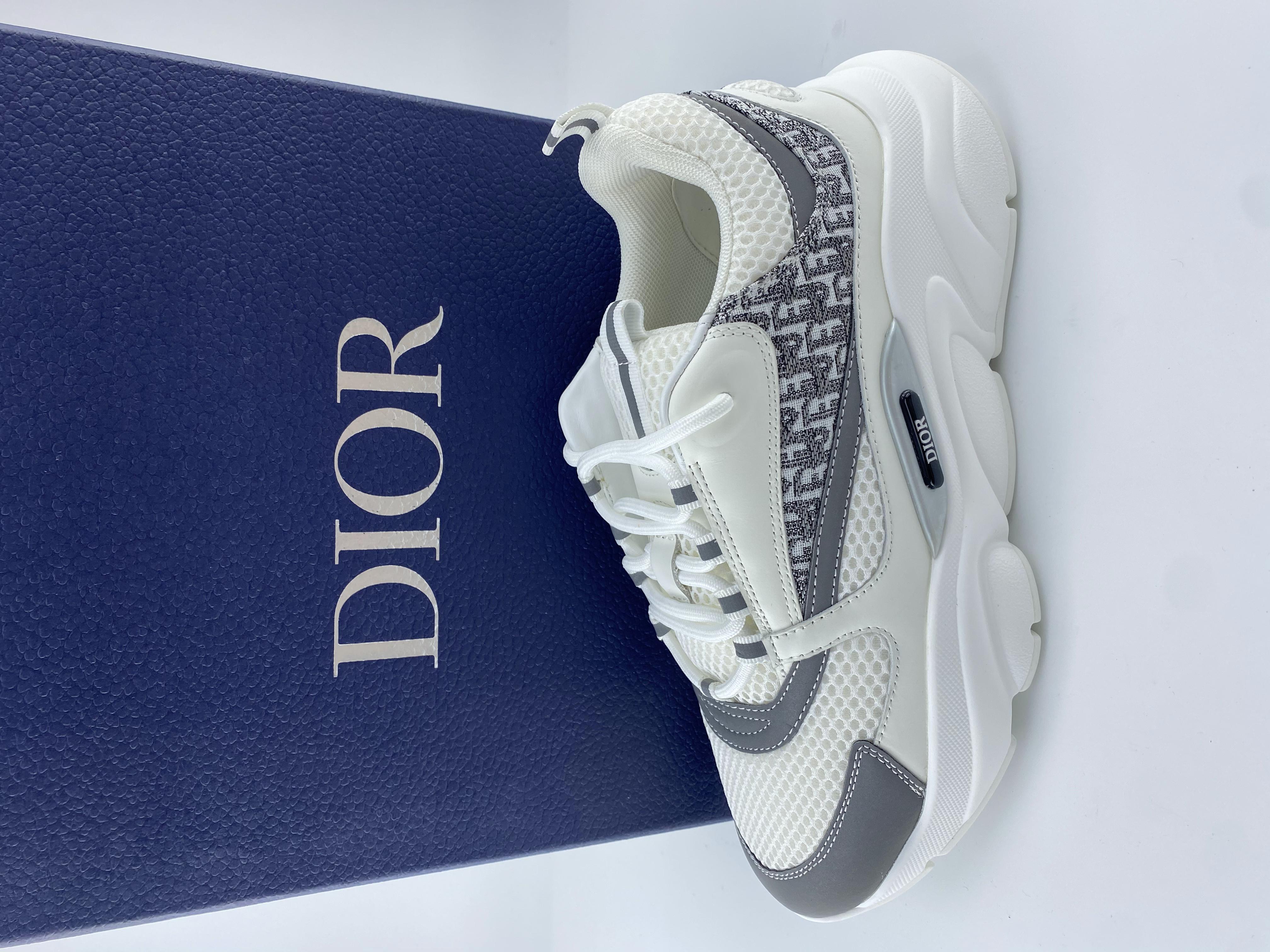D10r B22 sneaker 2023072107