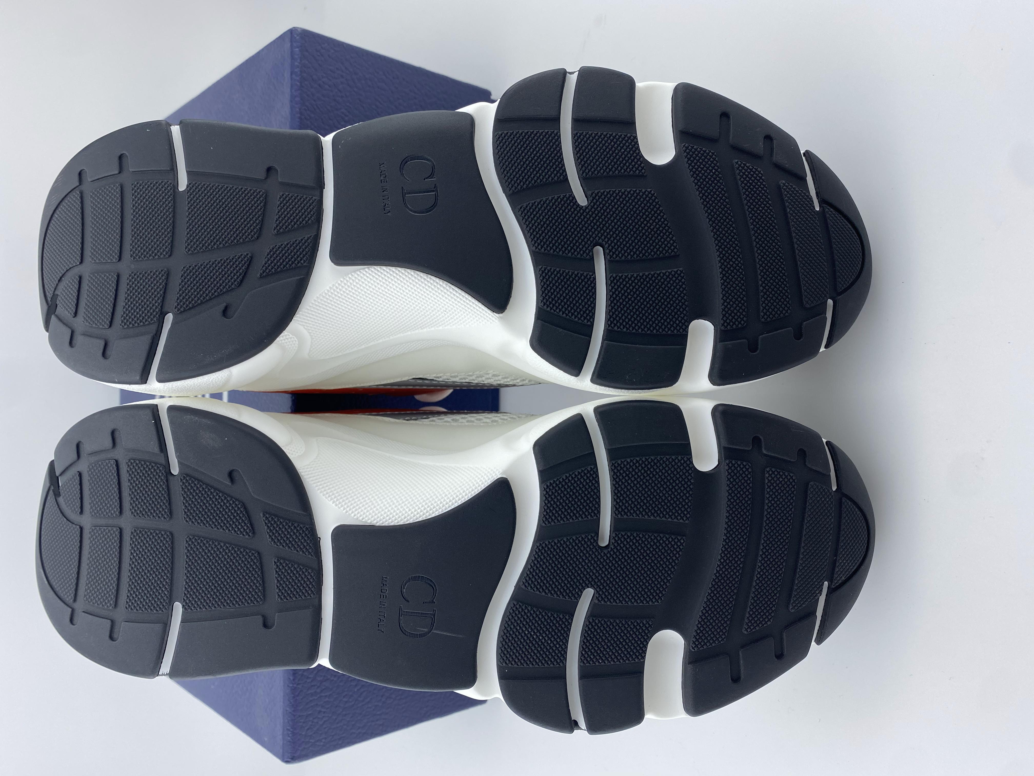 D10r B22 sneaker 2023072108