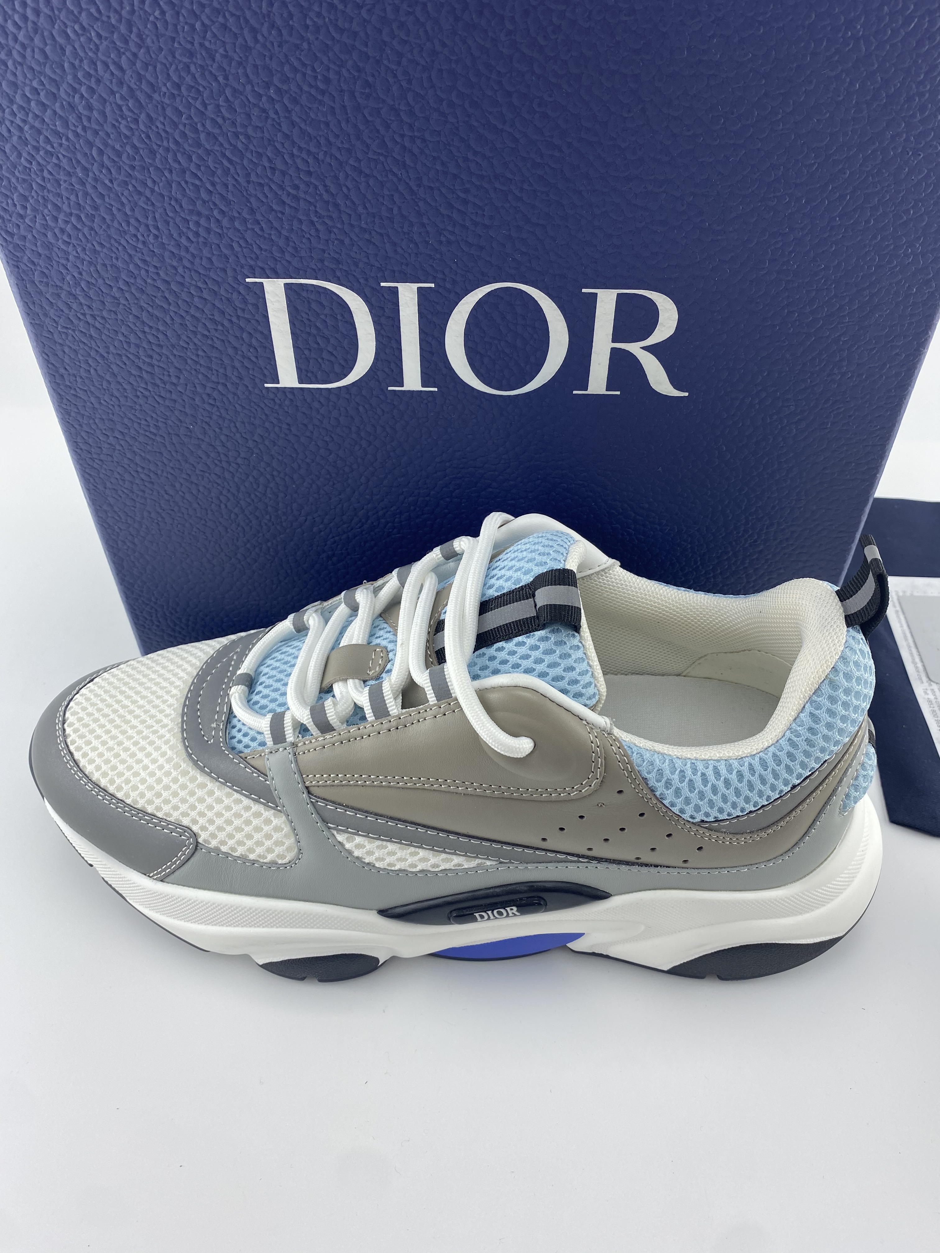 D10r B22 sneaker 2023072110