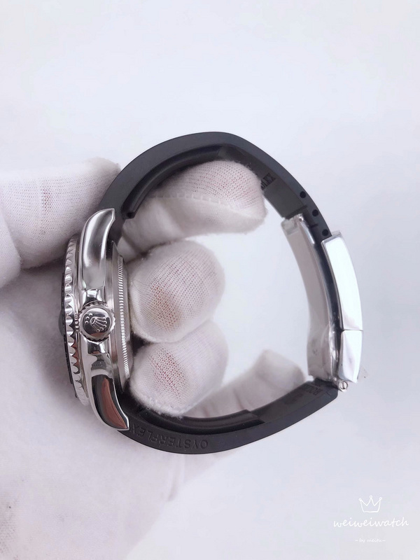 R*l*x watch 20230726