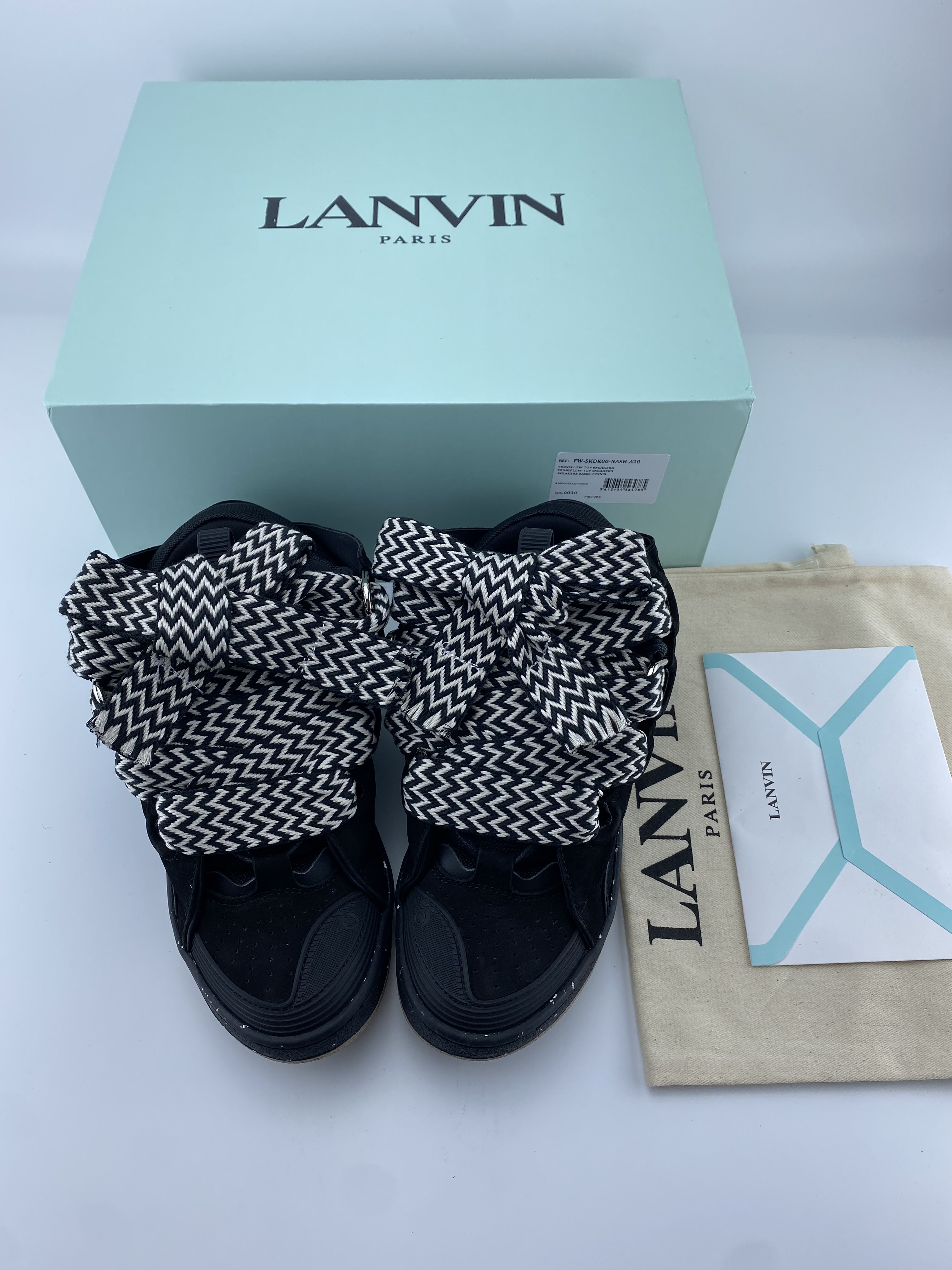 Lanv1n CURB 2023072602