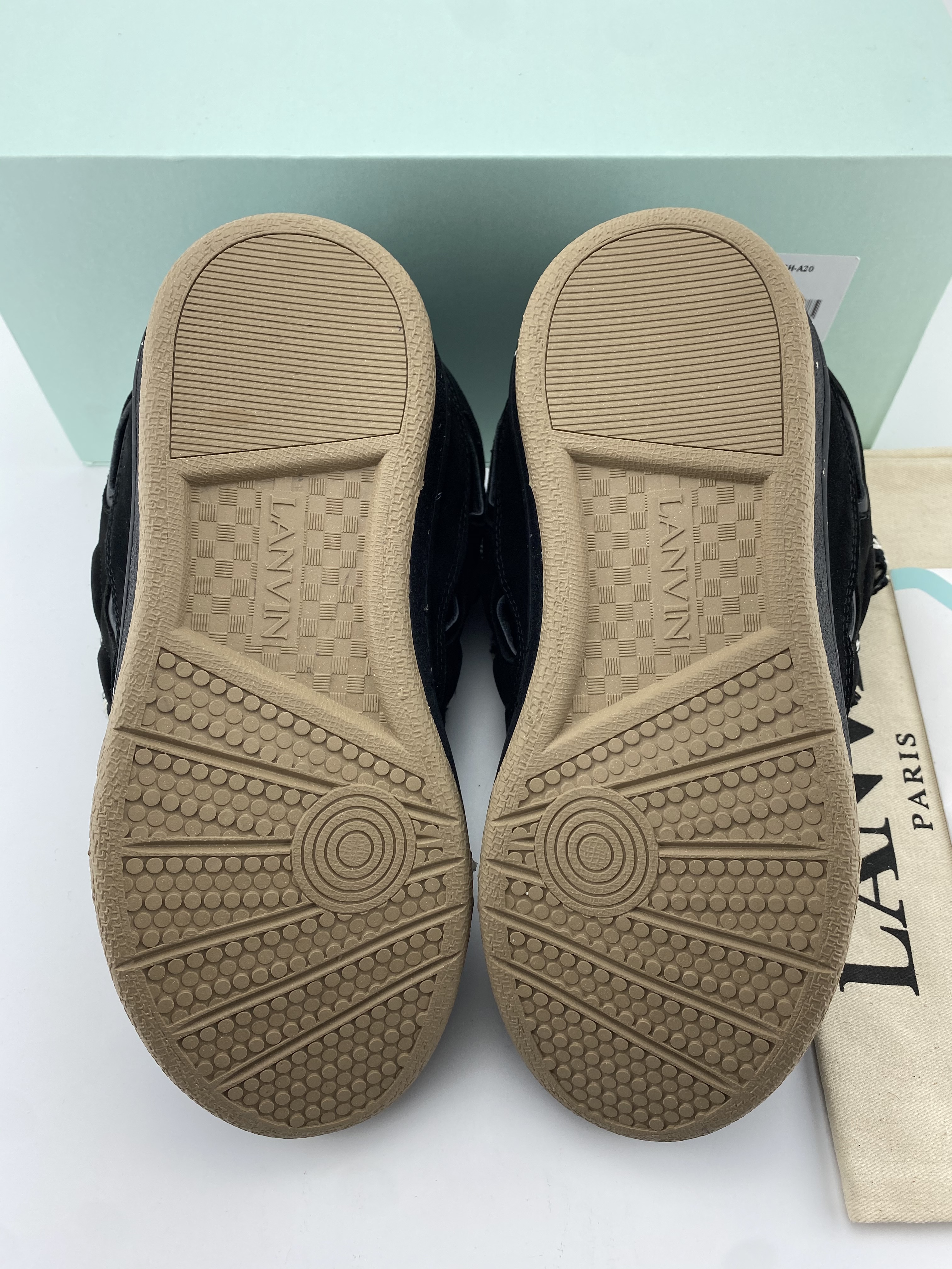 Lanv1n CURB 2023072602