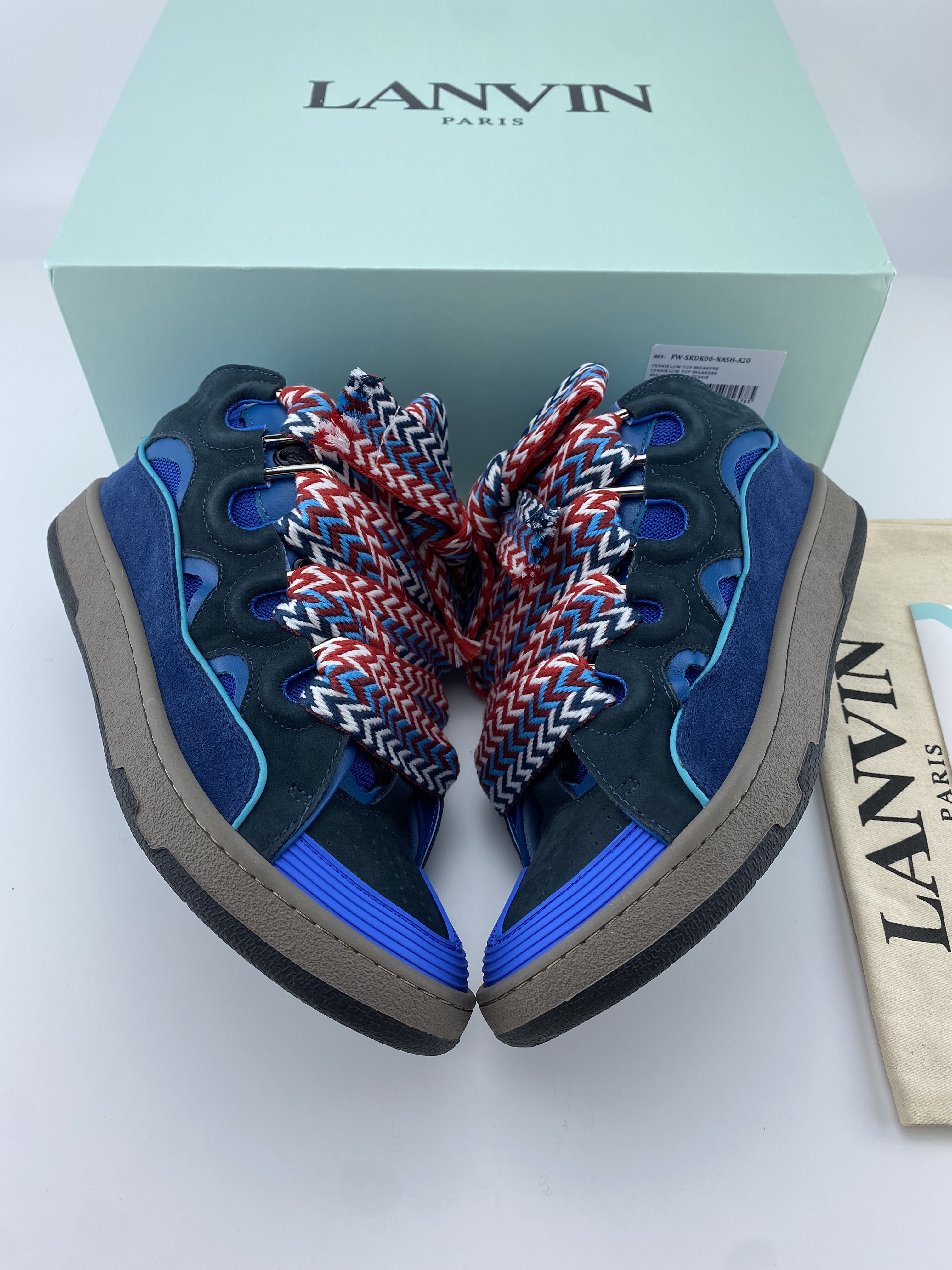 Lanv1n CURB 2023072605