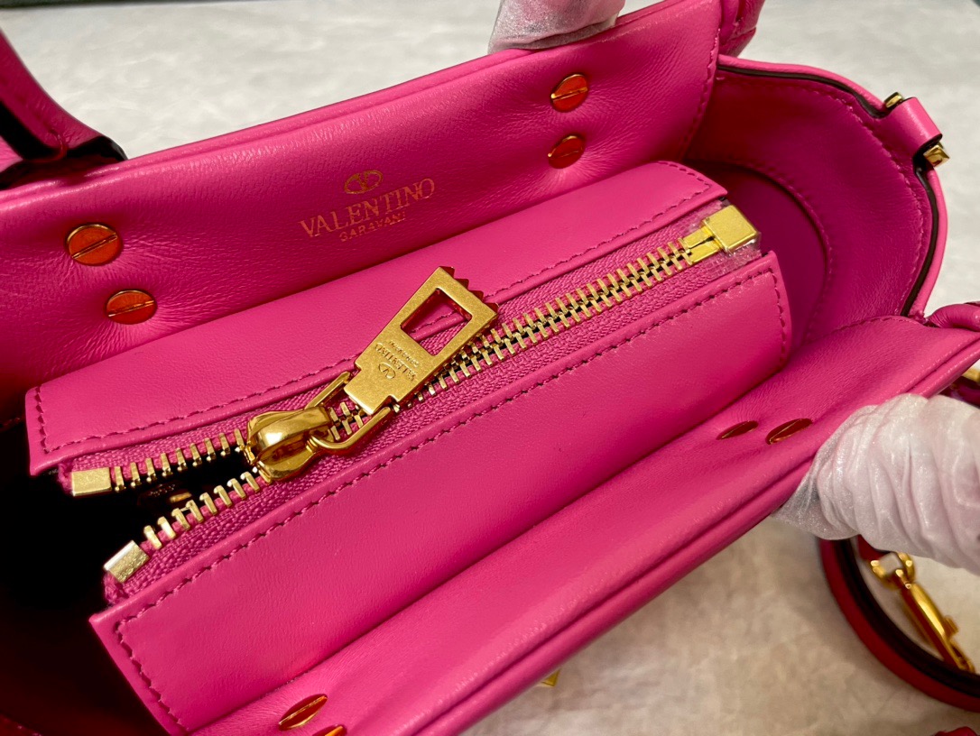 Valentino Onestud 19CM