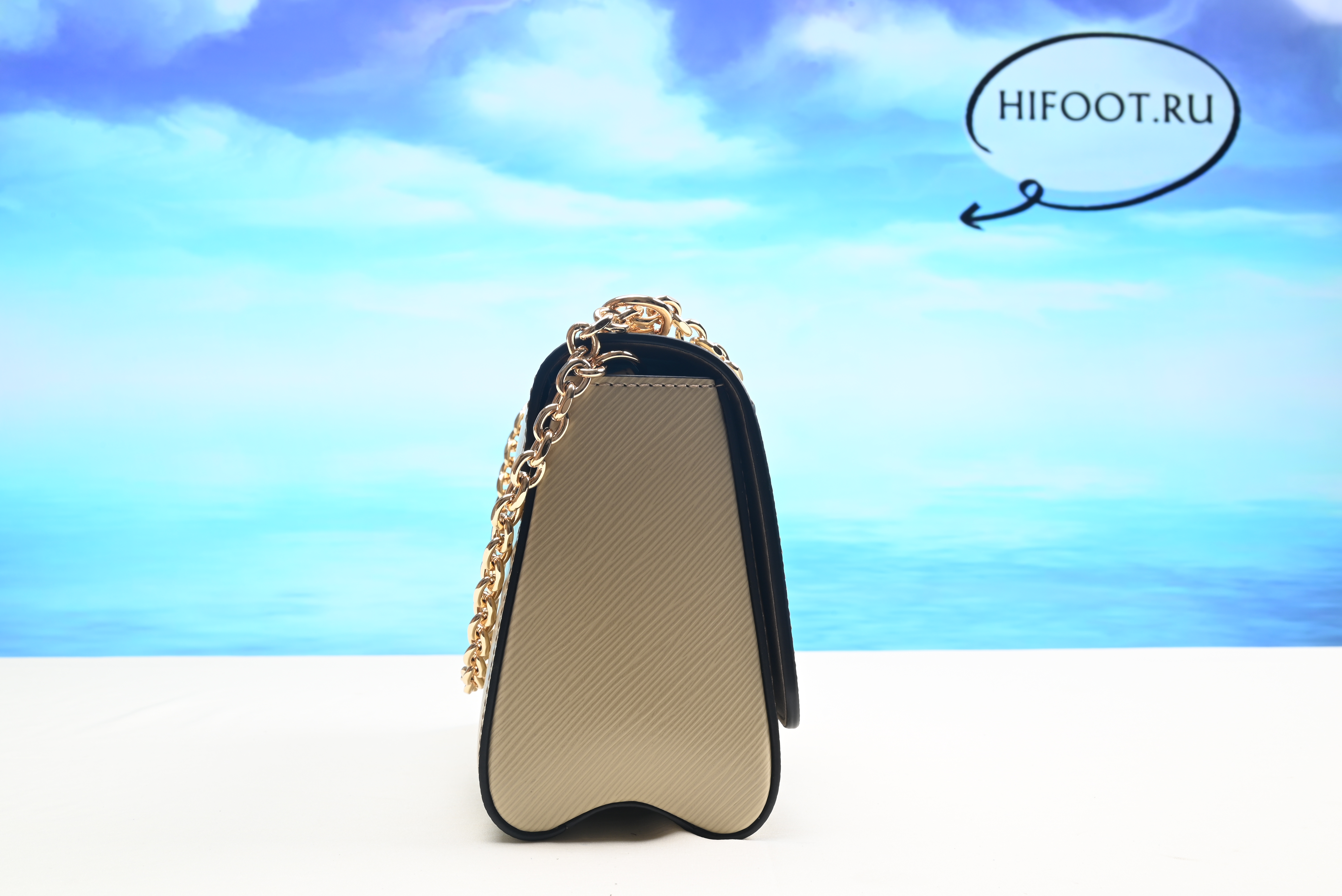 1V Twist bag small  19*15*9CM