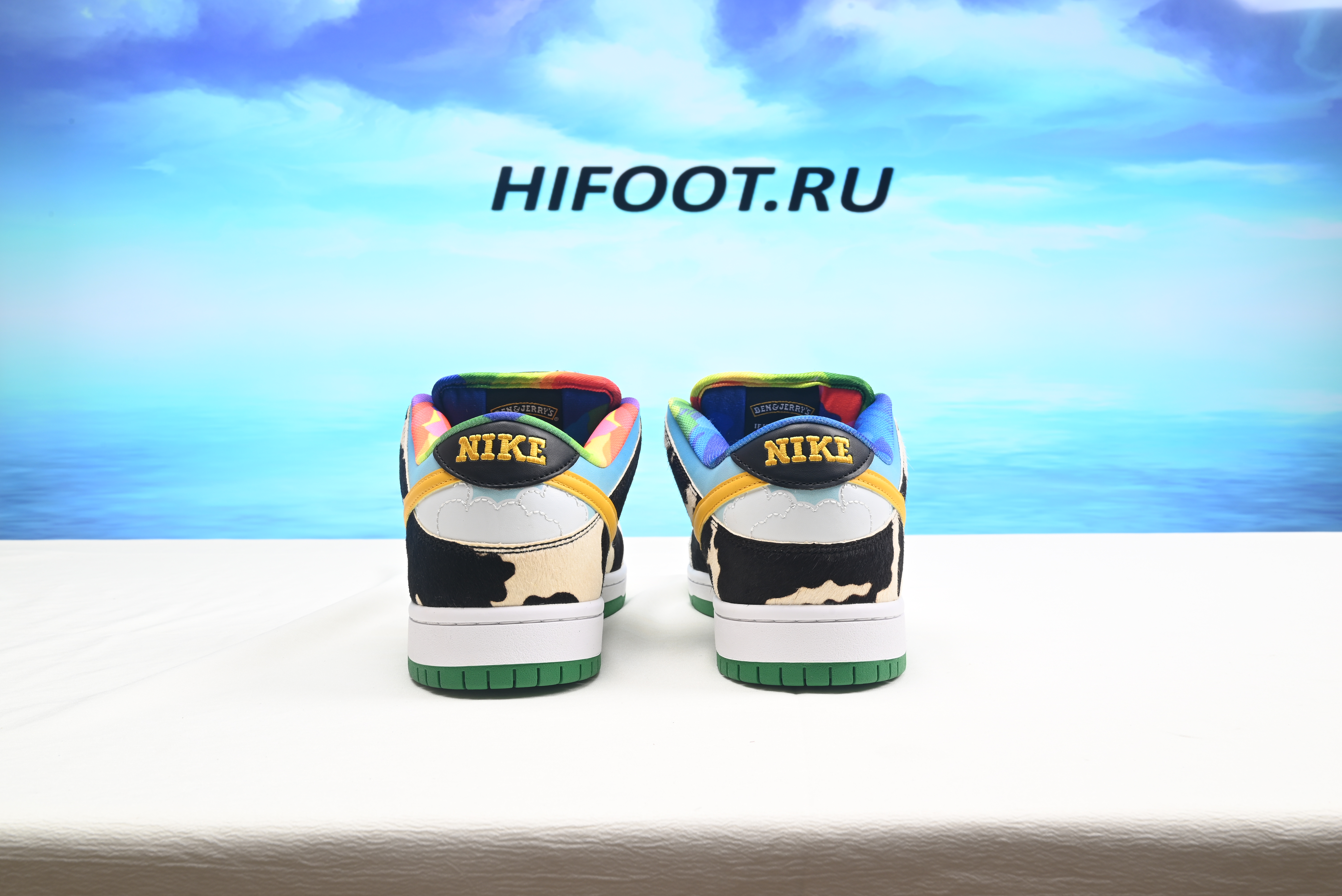 Nike SB Dunk Low Ben & Jerry Chunky Dunky  CU3244-100