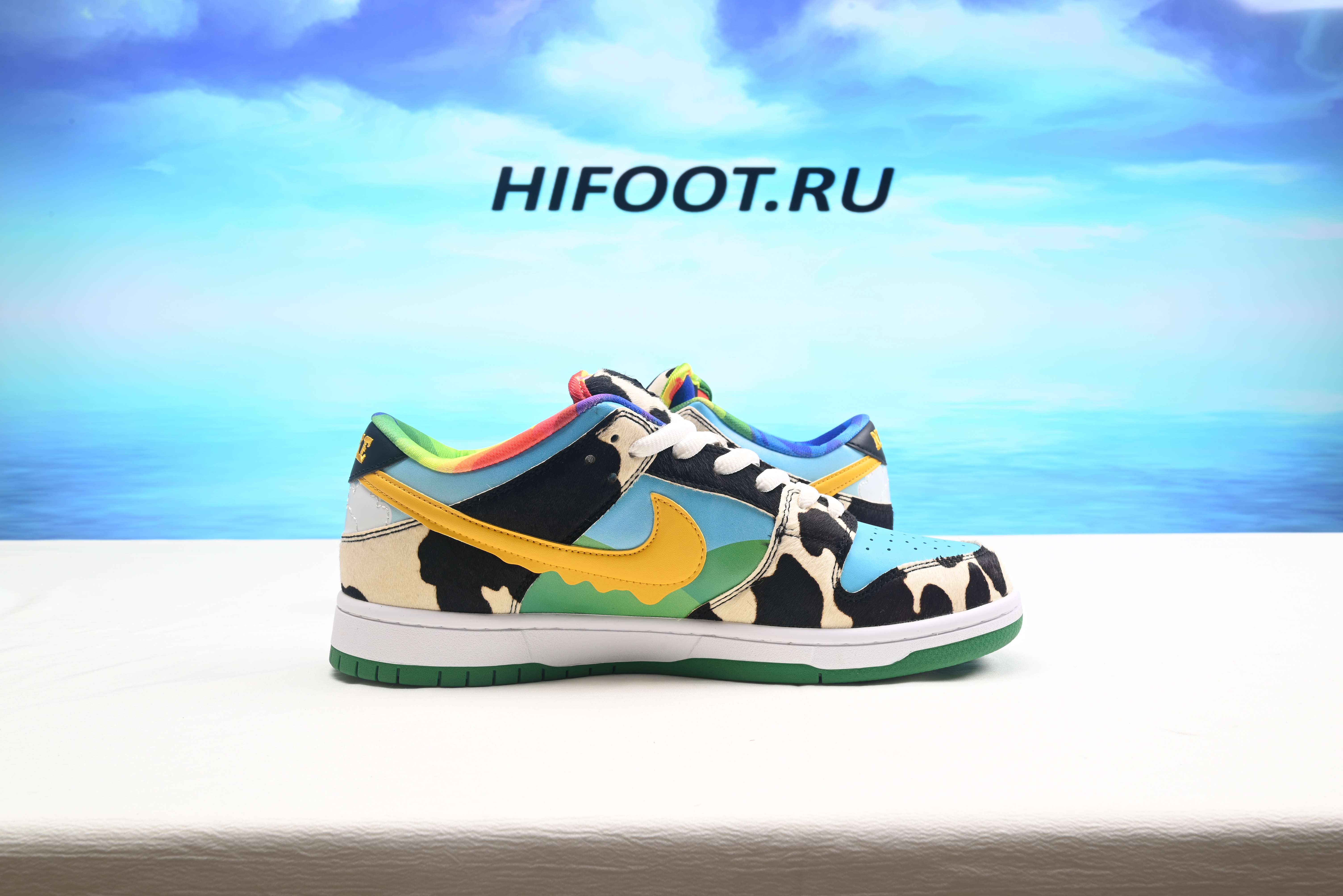 Nike SB Dunk Low Ben & Jerry Chunky Dunky  CU3244-100