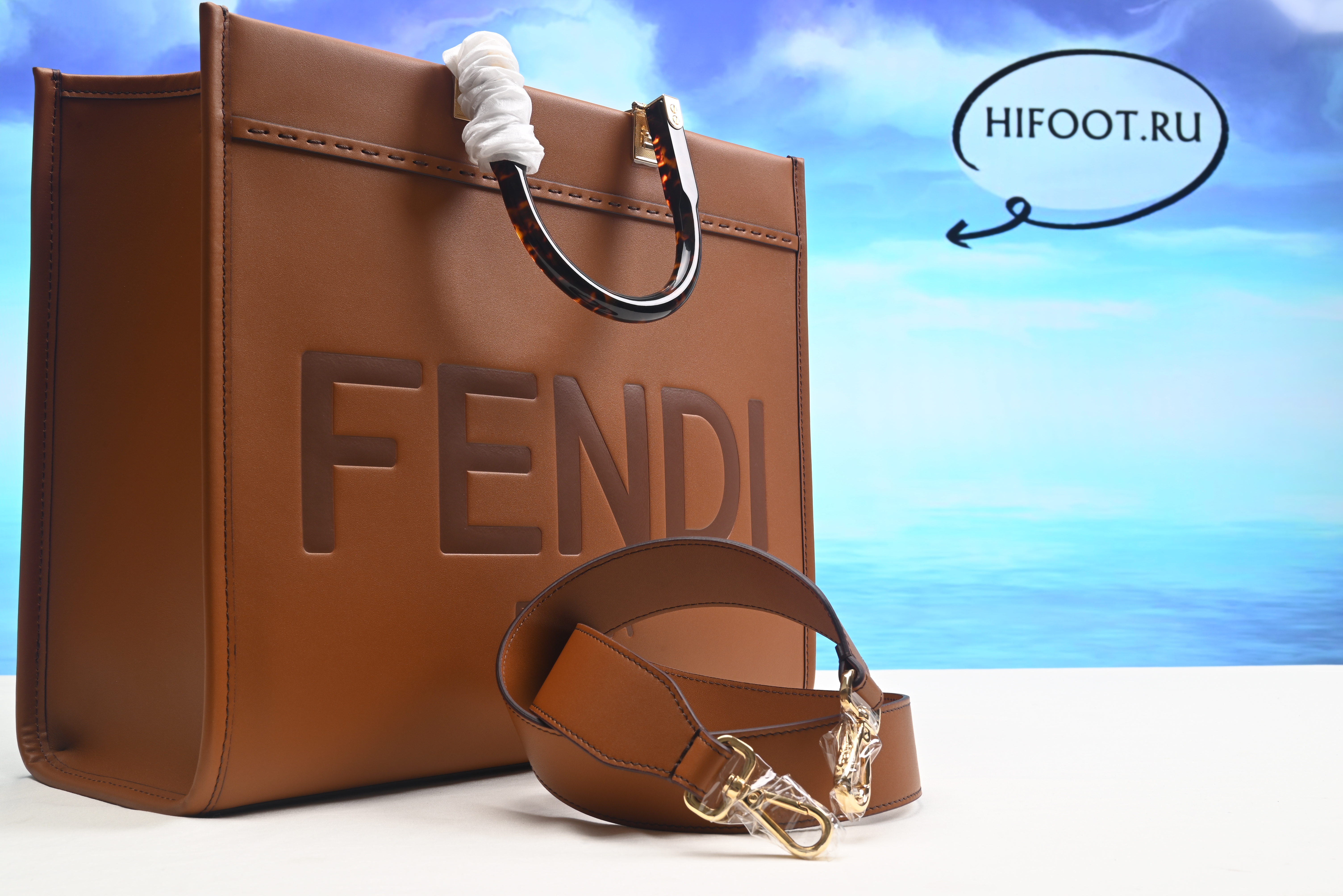 F**di tote bag mm size  35cm