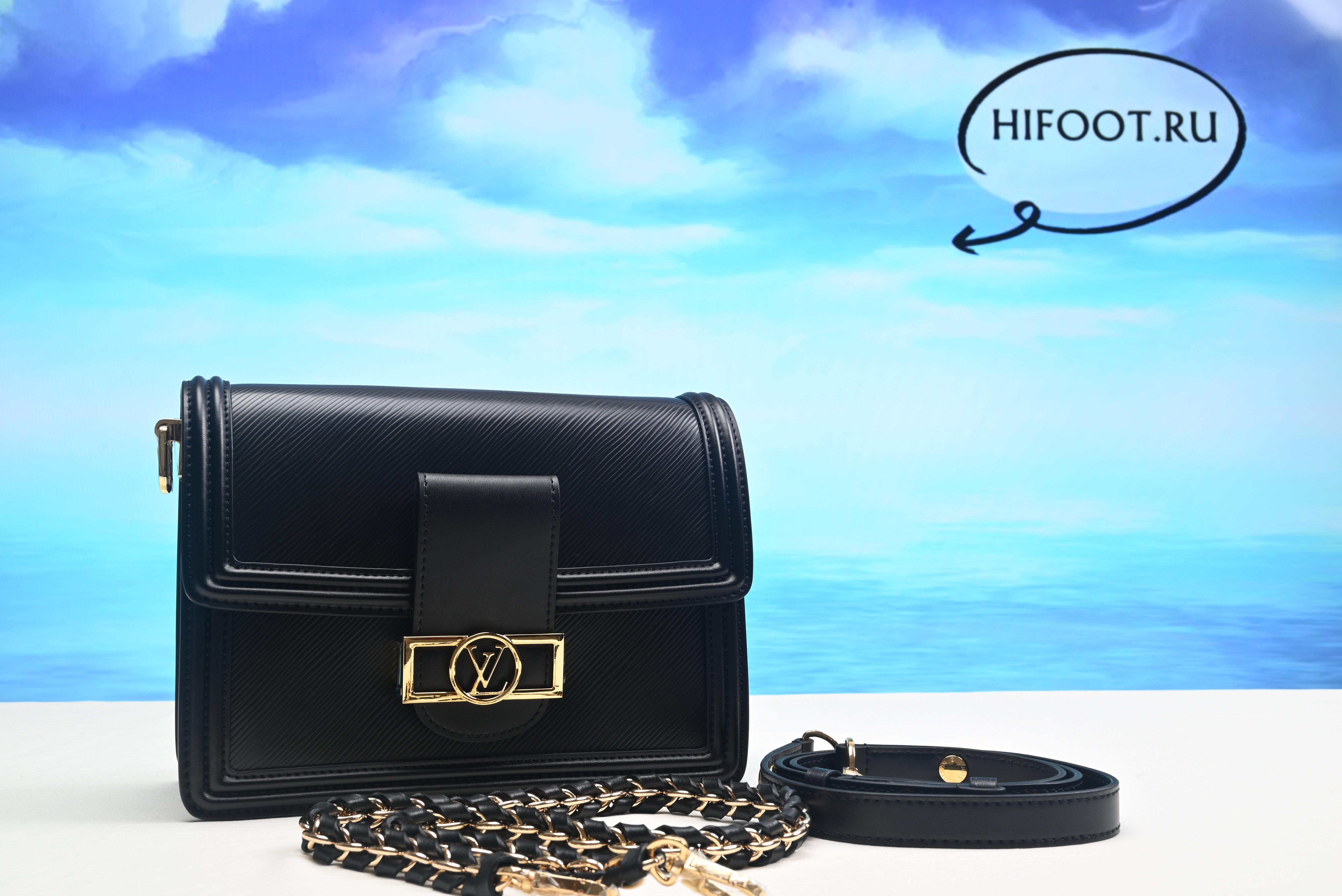 1V Dauphine Shoulder Bag MM Black Epi Leather