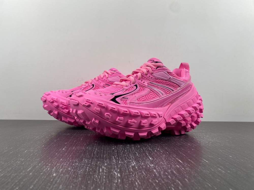 Ba*len*cia*ga bouncer sneaker in pink 2023082201