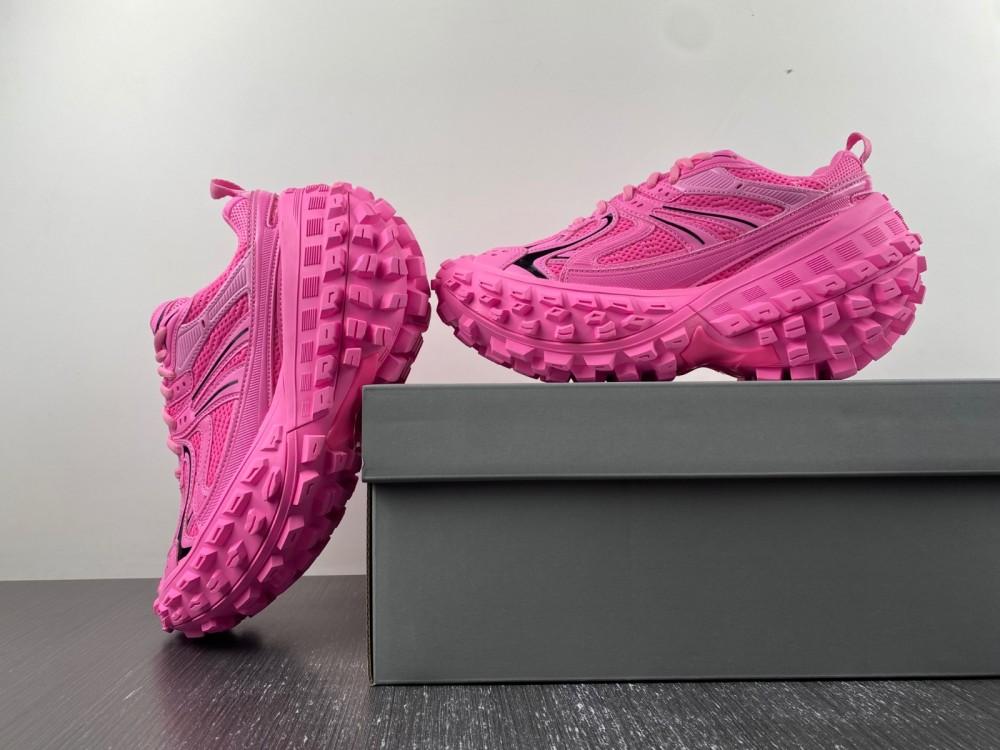 Ba*len*cia*ga bouncer sneaker in pink 2023082201