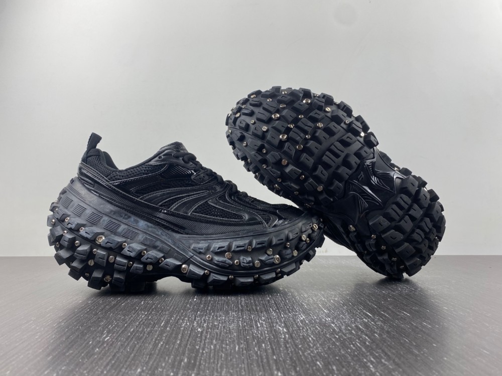 Ba*len*cia*ga bouncer sneaker 2023082202