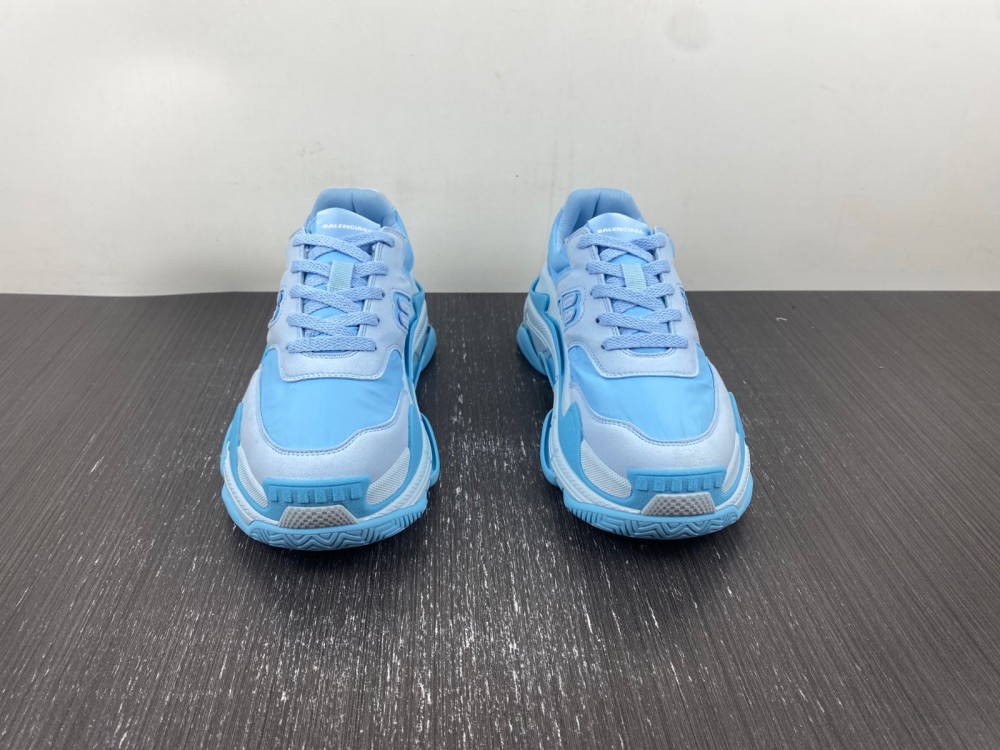 Balenc1a9a trip S 710156 W3CU2 4045