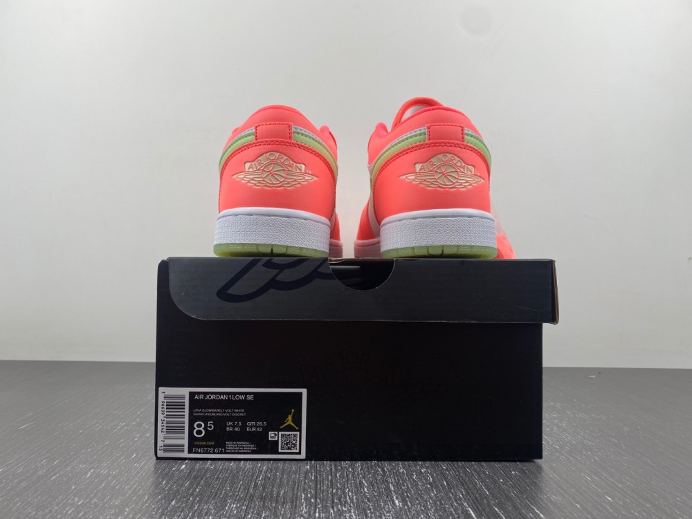 Air Jordan 1 Low SE Lava Glow FN6772-671
