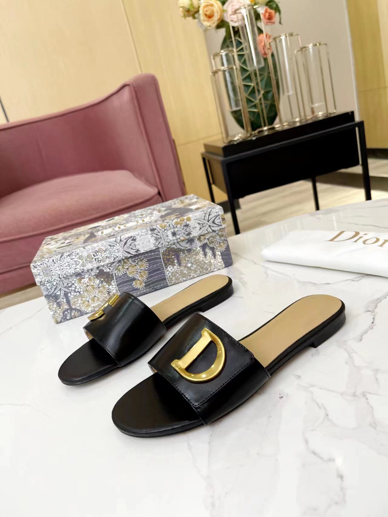 D*or women sandals 2023082401