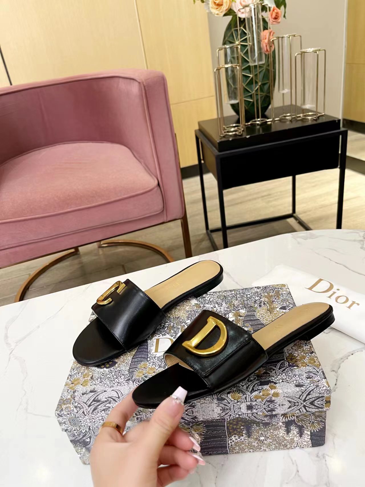 D*or women sandals 2023082401
