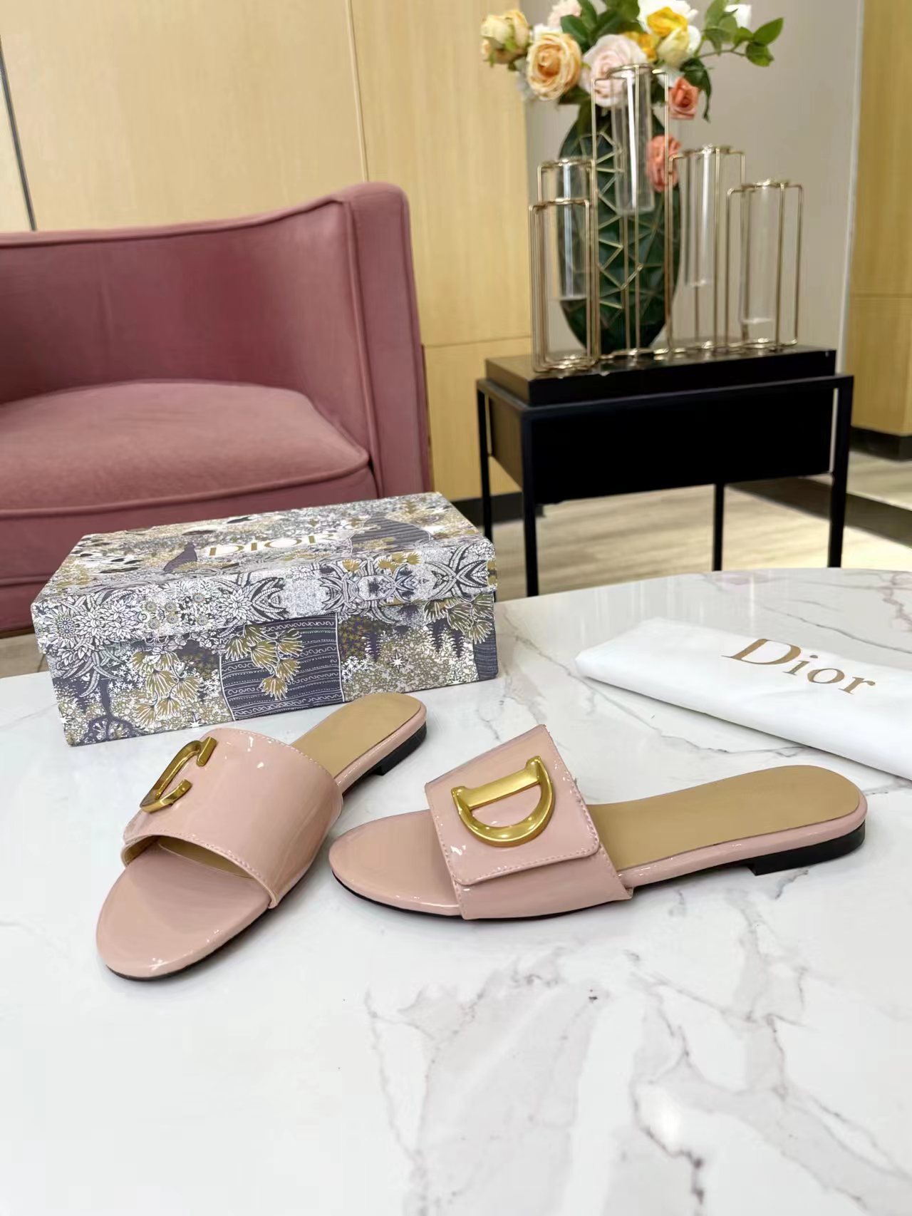 D*or women sandals 2023082404