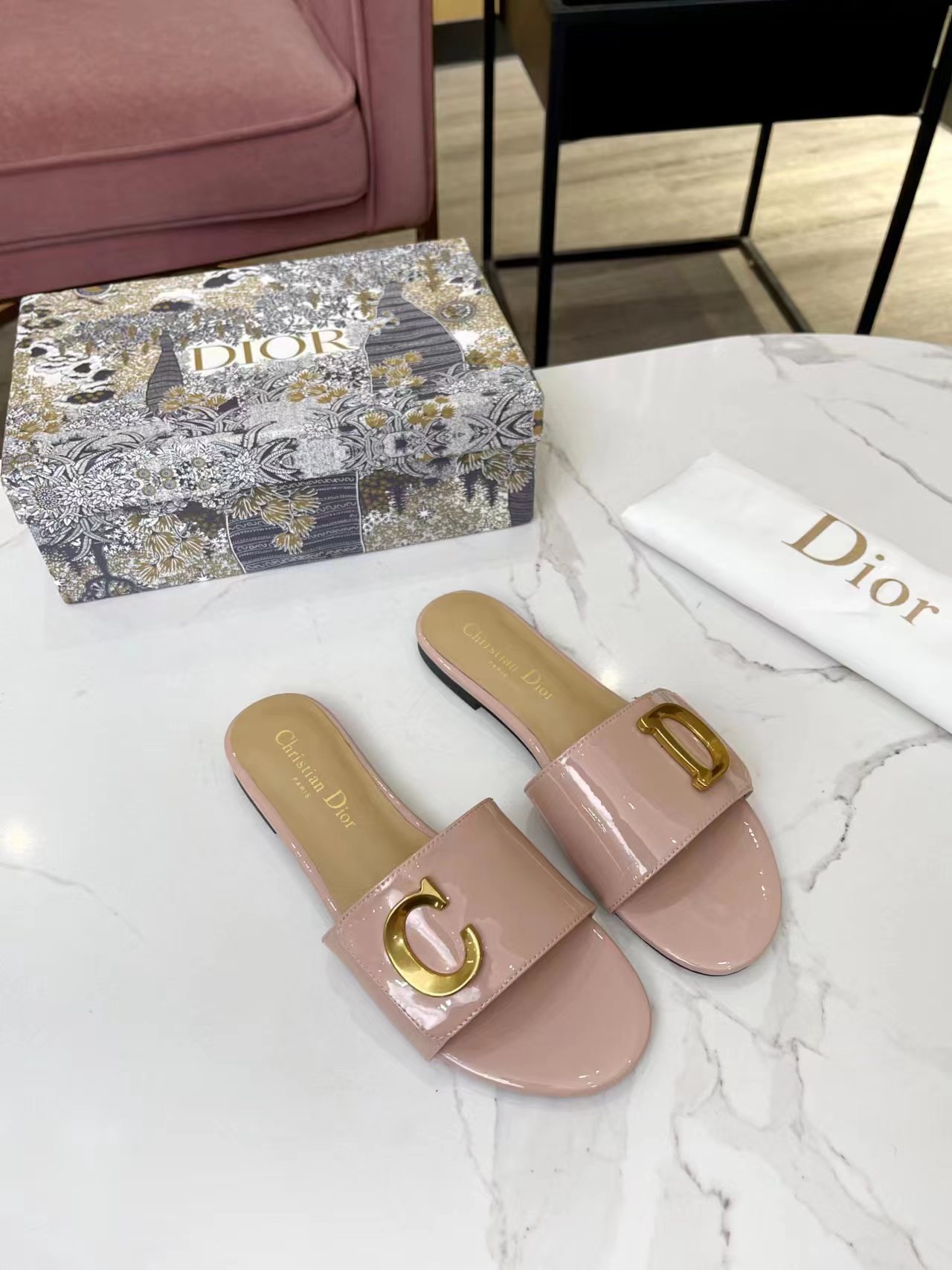 D*or women sandals 2023082404