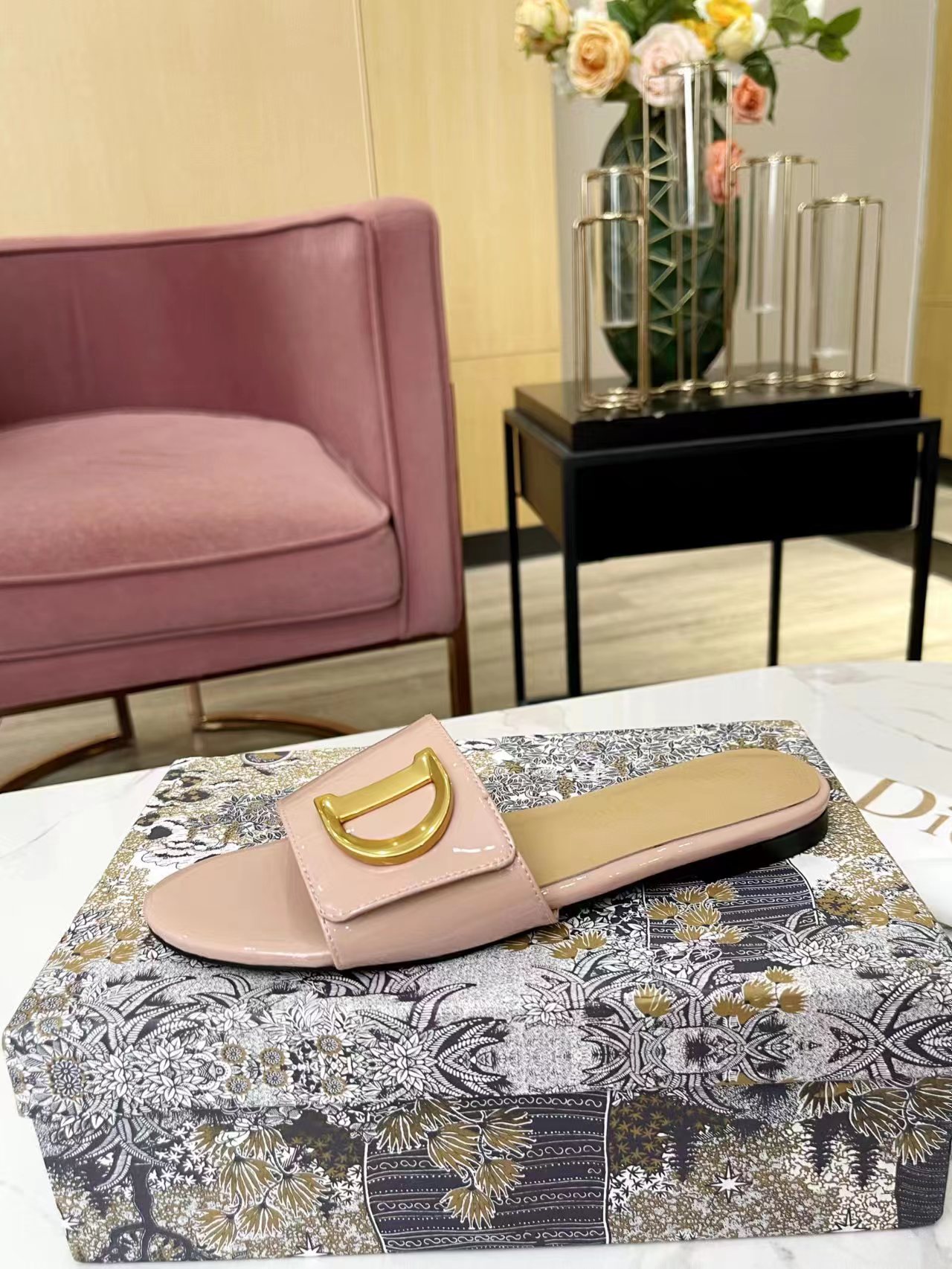 D*or women sandals 2023082404