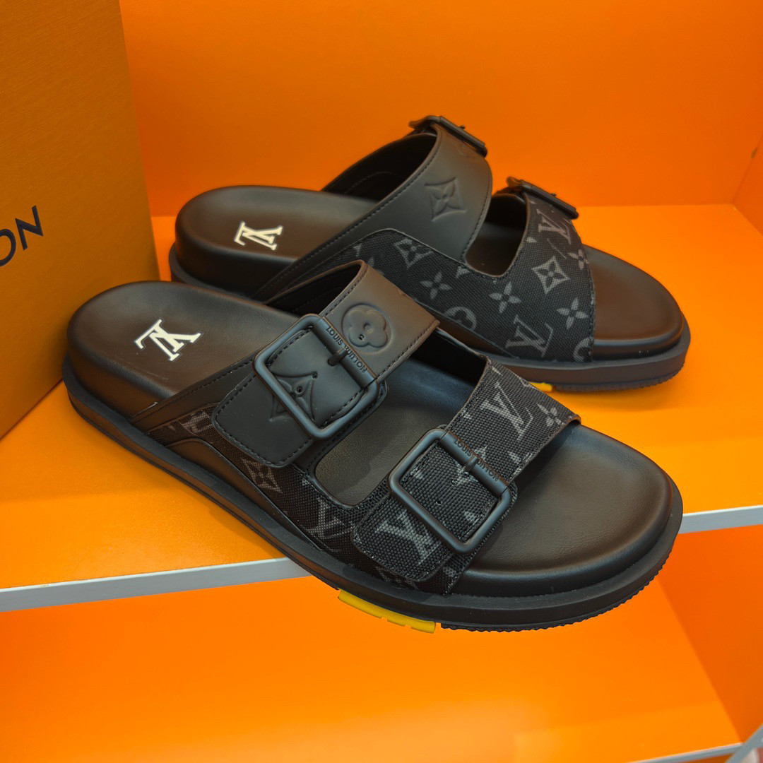1V sandals 2023082401