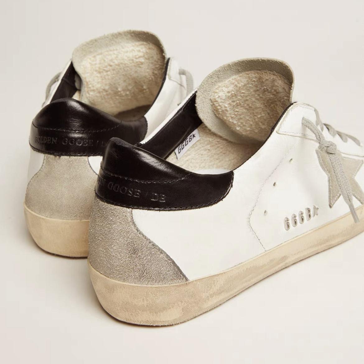 Golden goose sneakers 2023082701