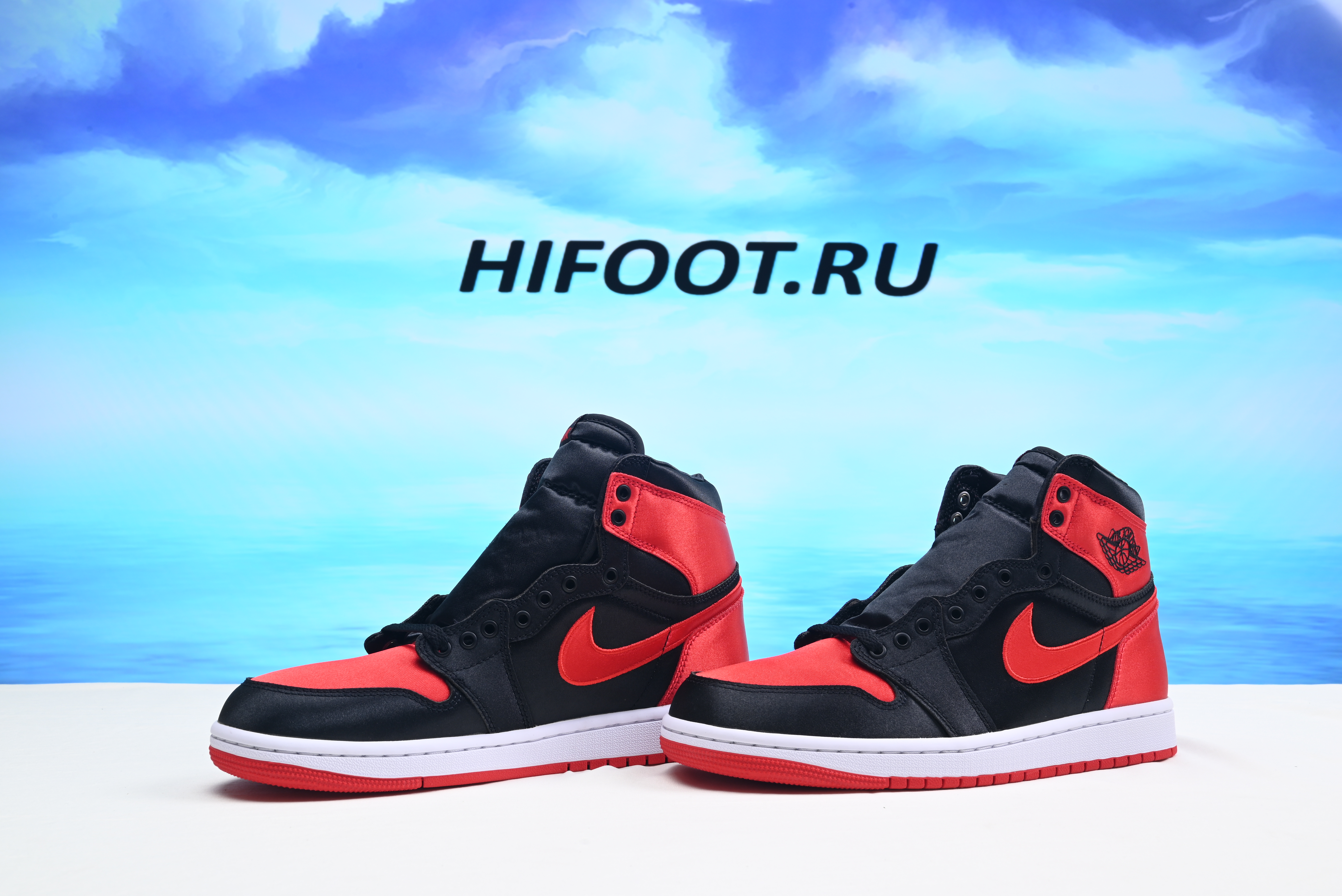 Air Jordan 1 High OG WMNS Satin Bred FD4810-061