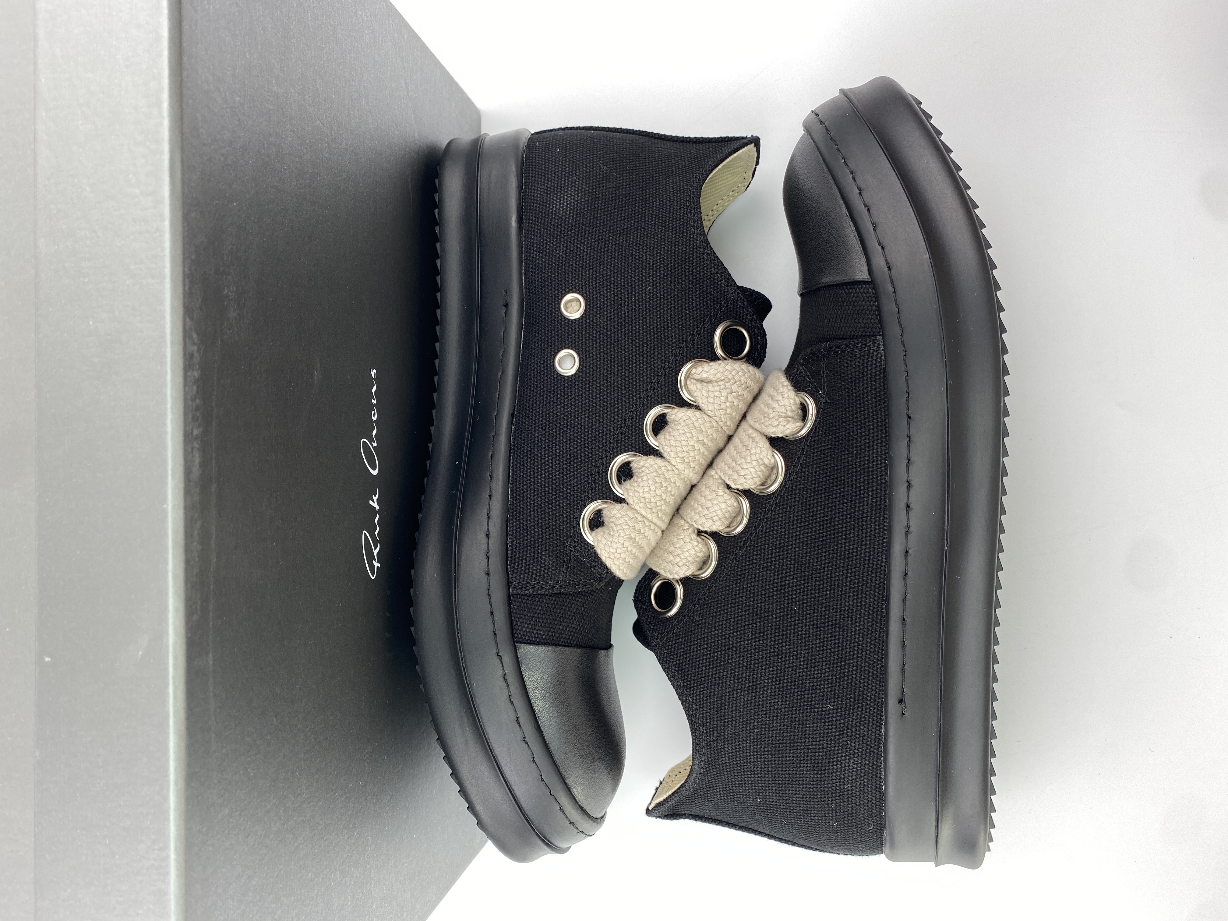 Rick Owens sneaker 2023083001