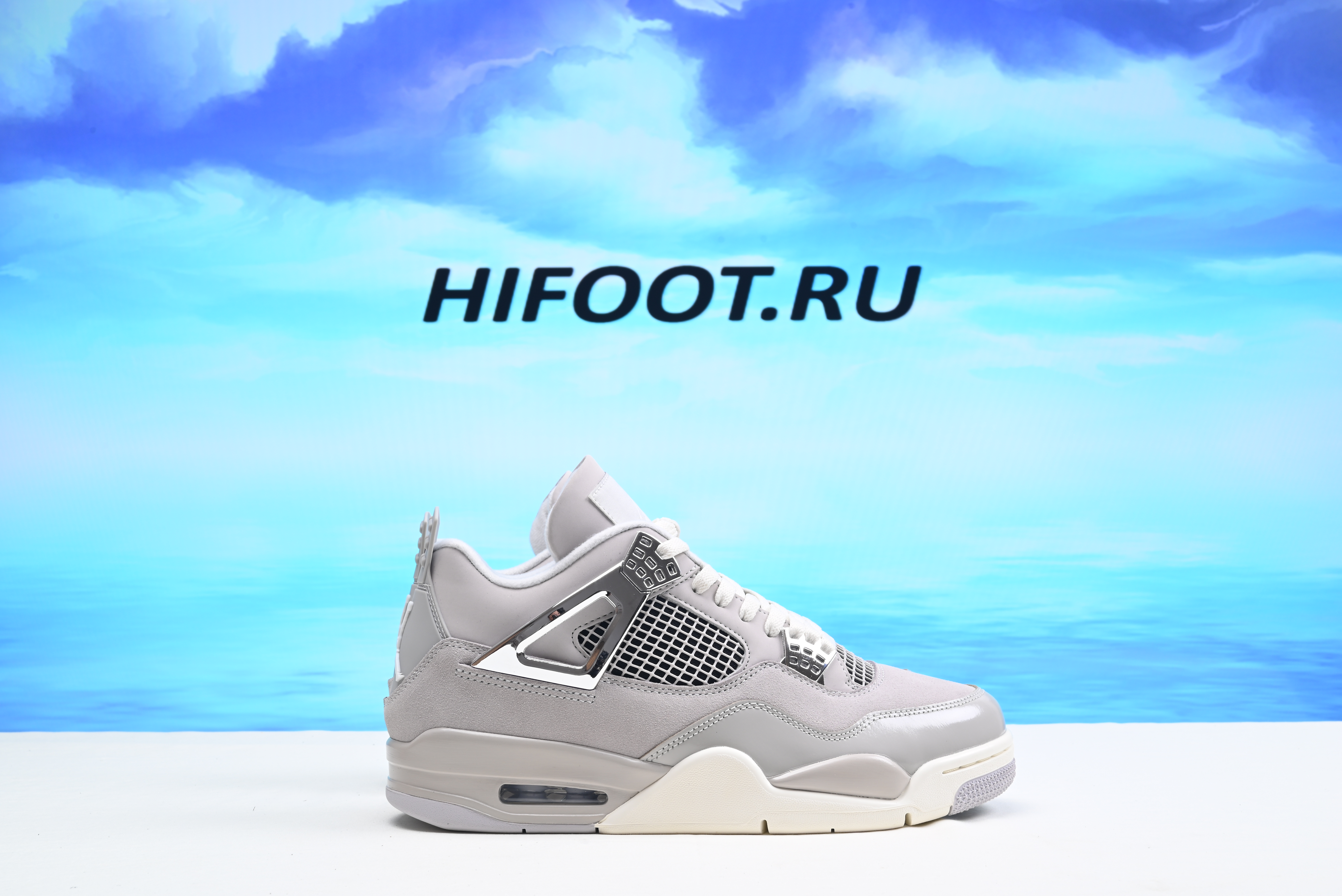 Air Jordan 4 WMNS Frozen Moments AQ9129-001