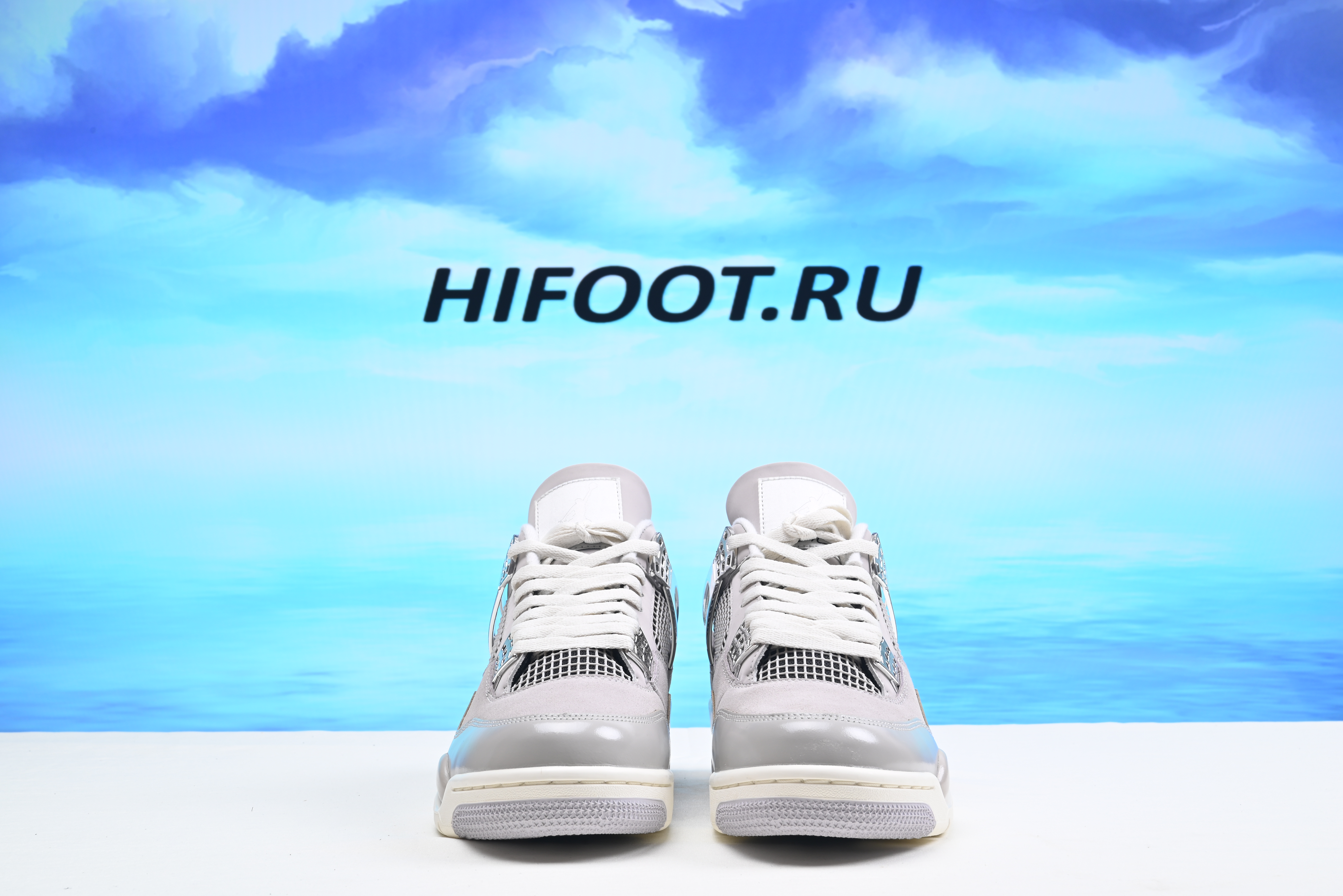 Air Jordan 4 WMNS Frozen Moments AQ9129-001