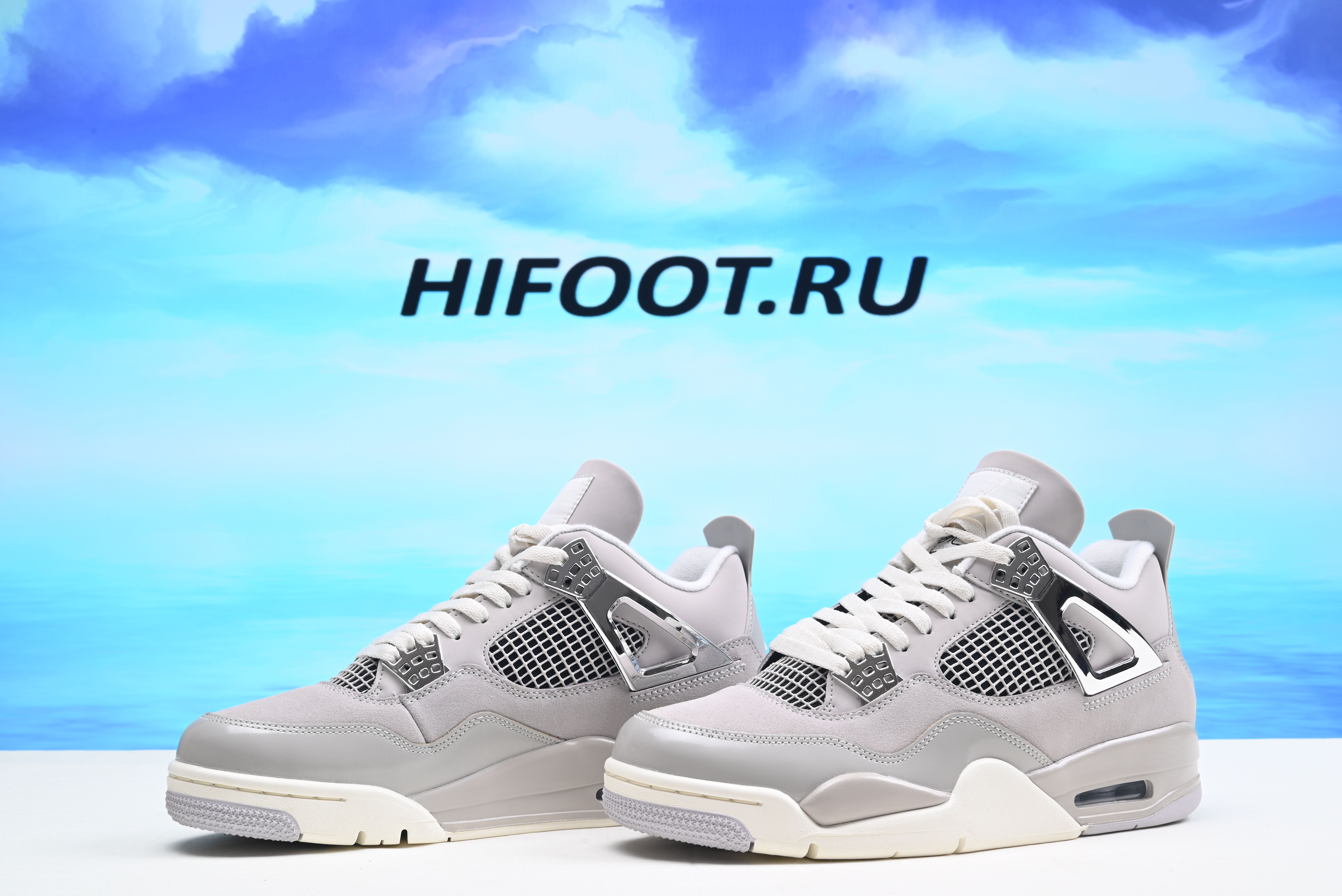 Air Jordan 4 WMNS Frozen Moments AQ9129-001