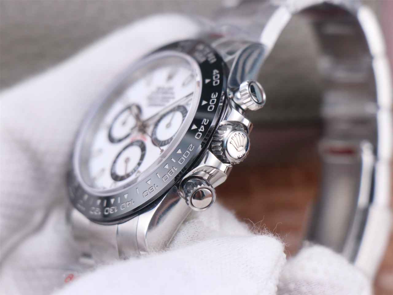R*l*x watch 2023090201