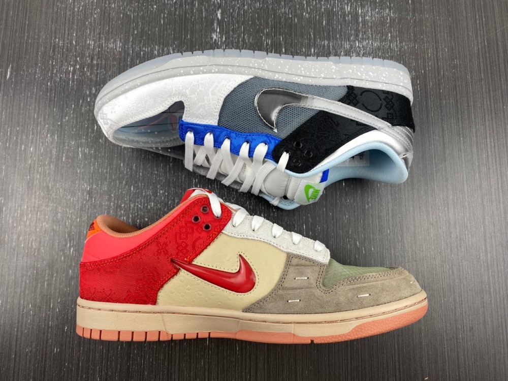 CLOT x Nike Dunk Low SP What The With Trading Card FN0316-999