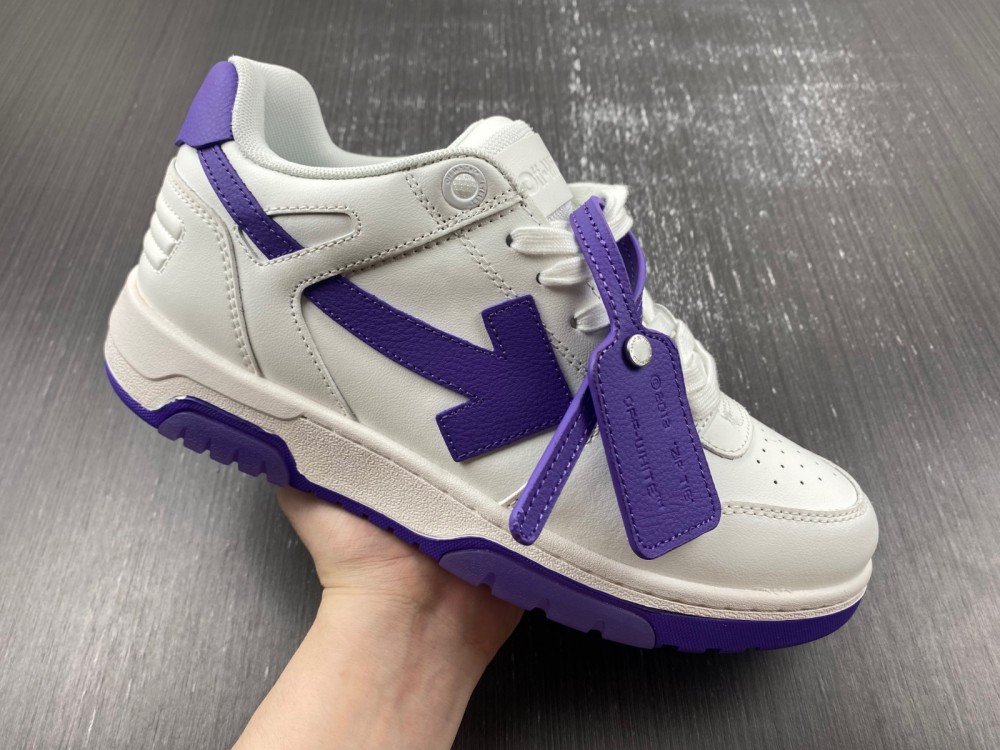 OFF-WHITE Out Of Office 2023090402