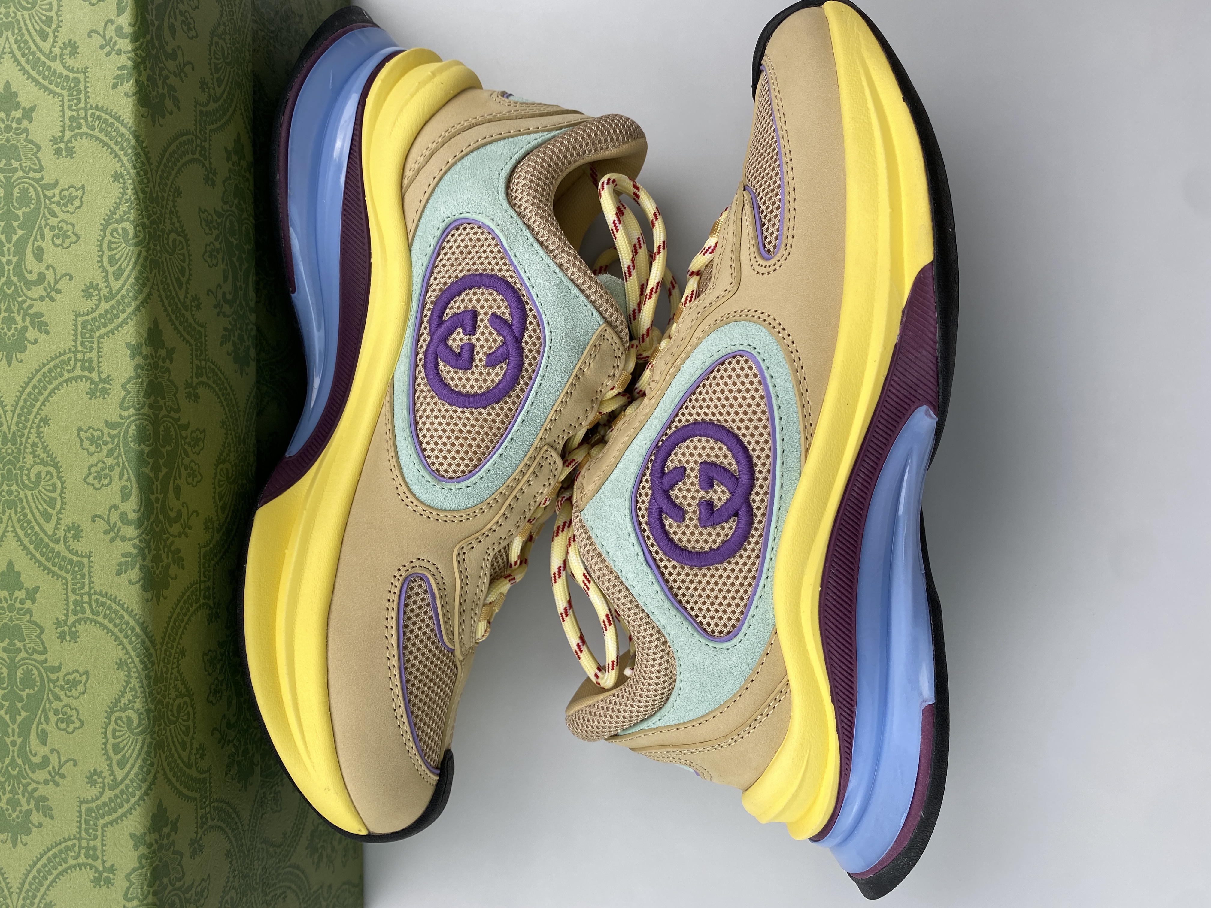 Gvcci Run sneaker 2023090601