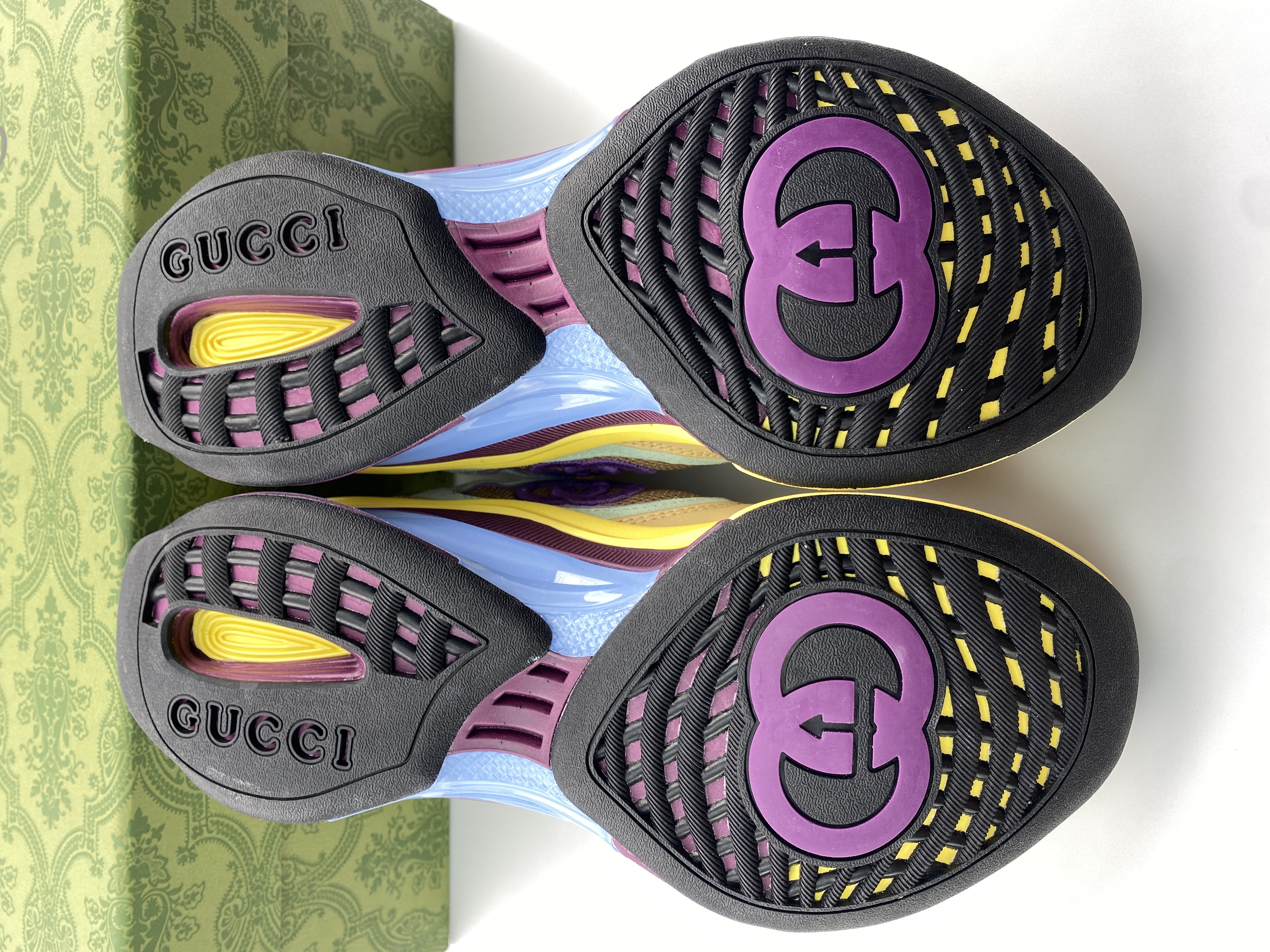 Gvcci Run sneaker 2023090601