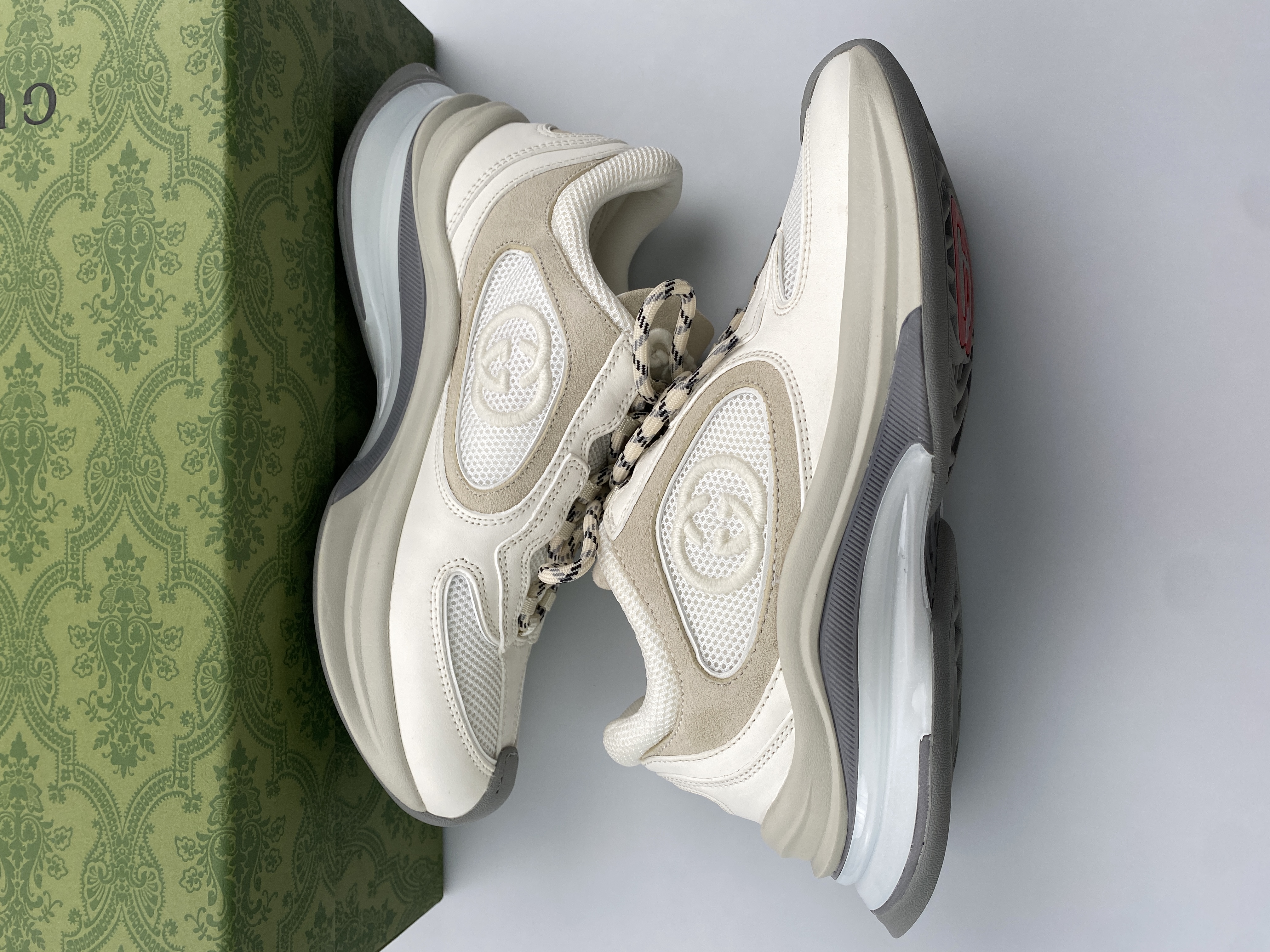 Gvcci Run sneaker 2023090602