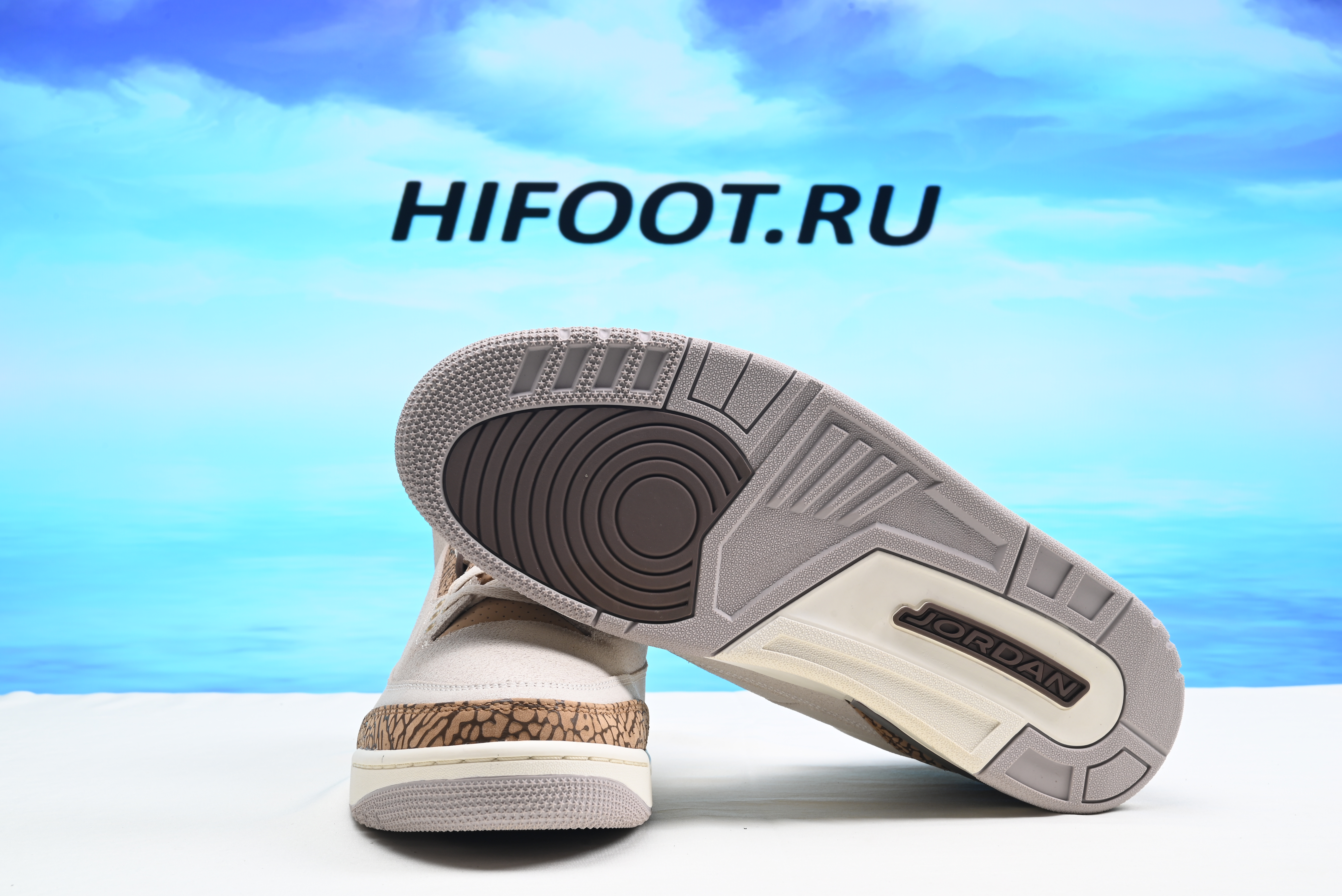 Air Jordan 3 Retro Palomino CT8532-102