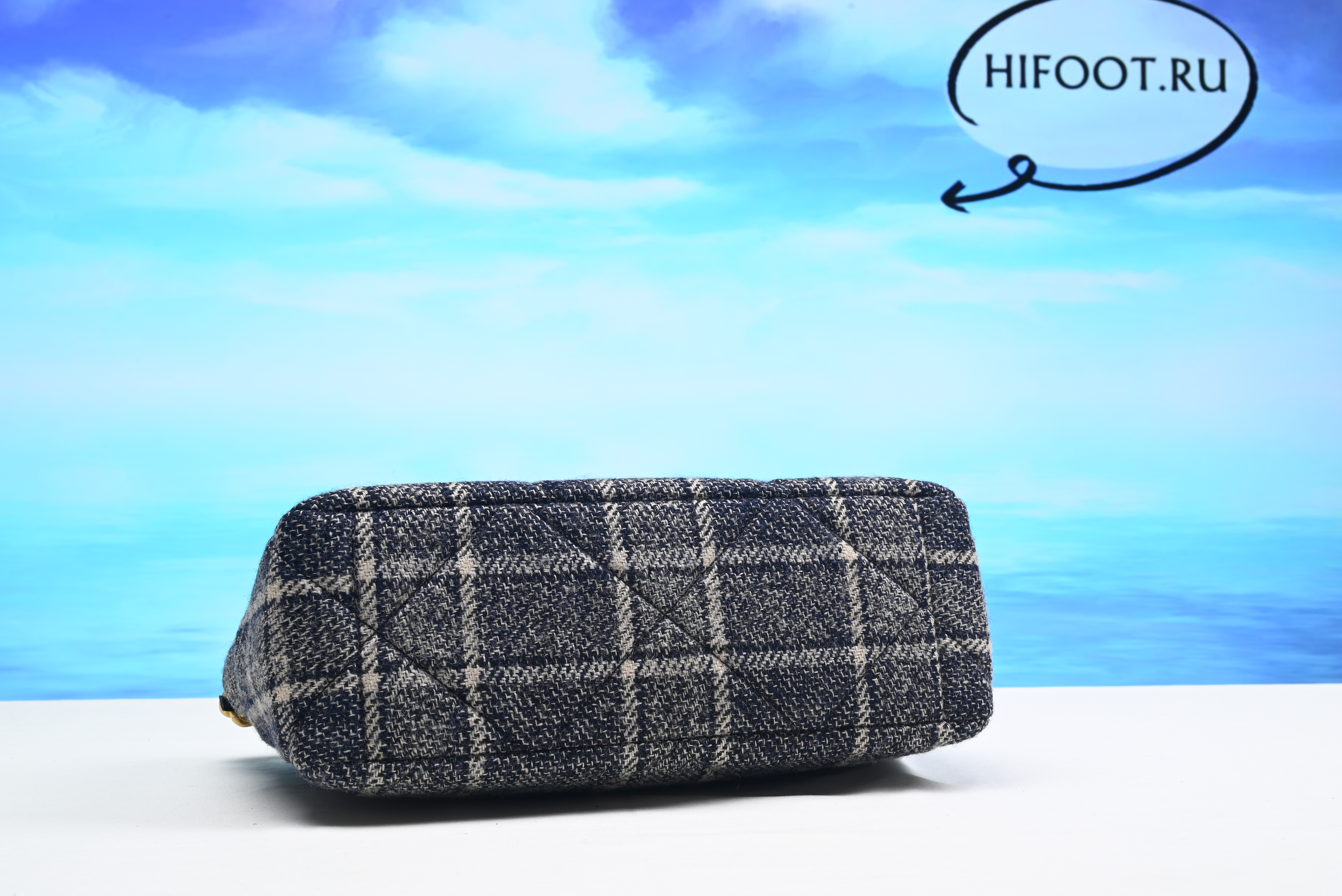 Chane1 Flap Bag 25CM 2023091101