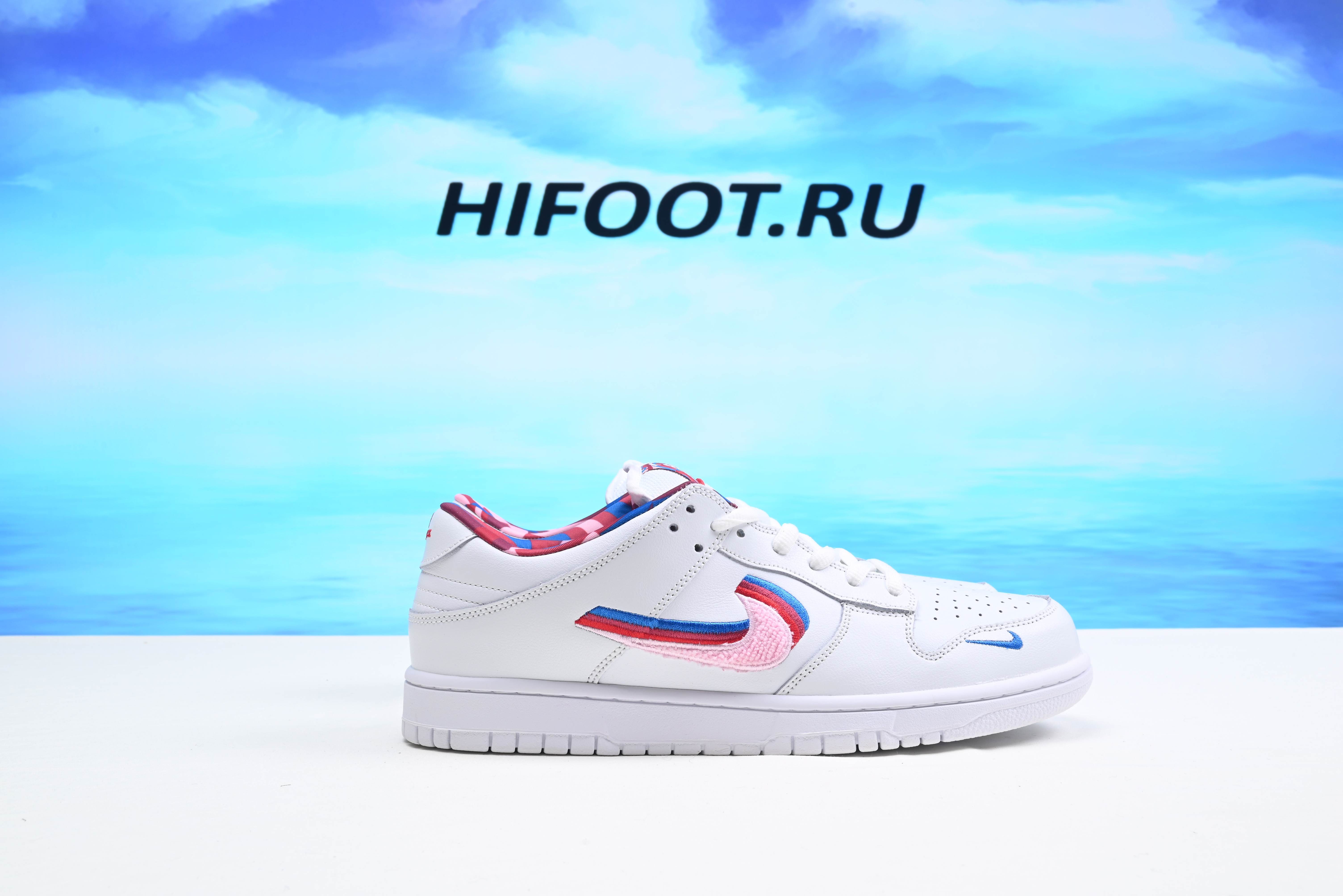 Parra x Nike Dunk Low OG SB QS CN4504-100