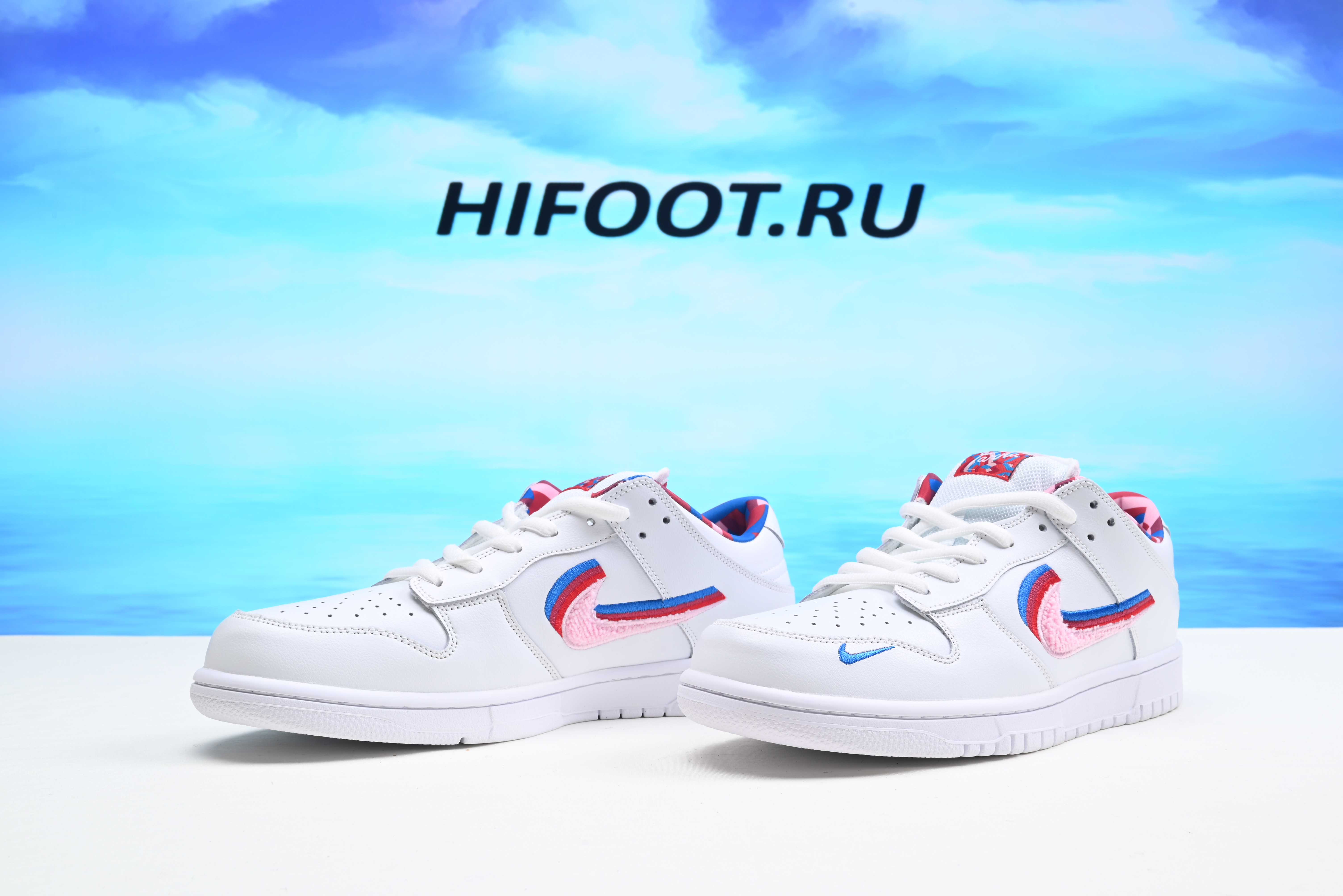 Parra x Nike Dunk Low OG SB QS CN4504-100