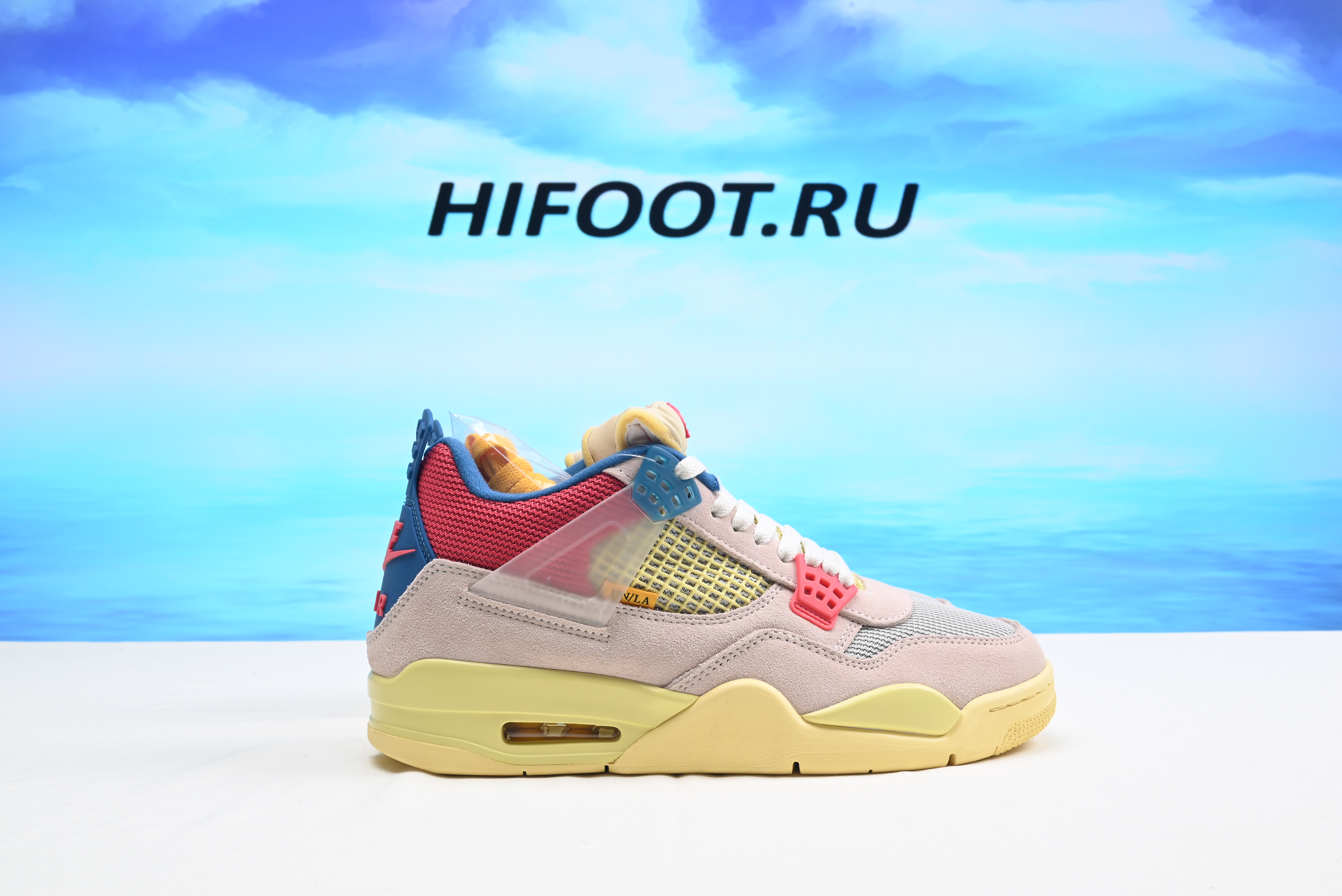 Jordan 4 Retro Union Guava Ice  DC9533-800
