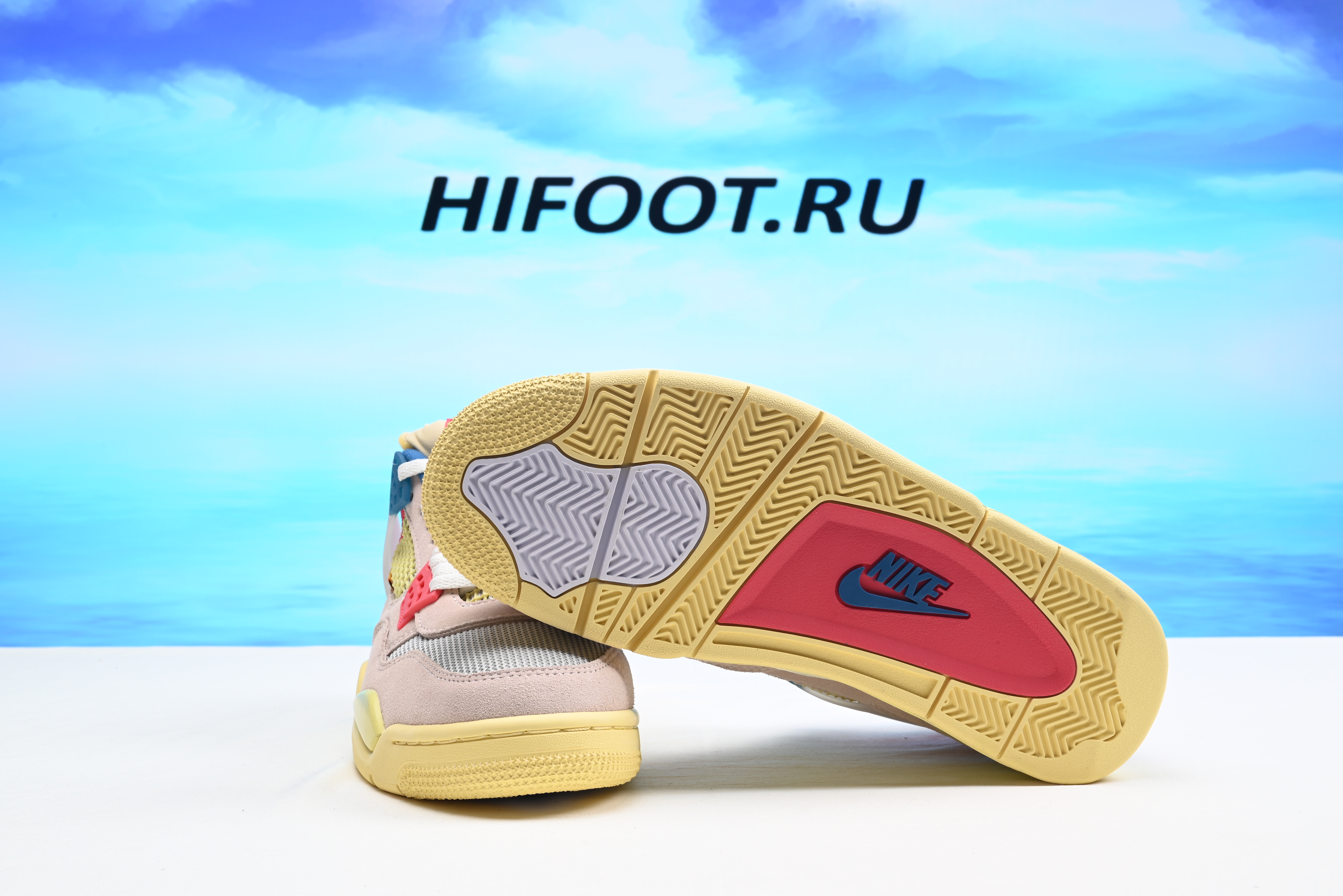 Jordan 4 Retro Union Guava Ice  DC9533-800
