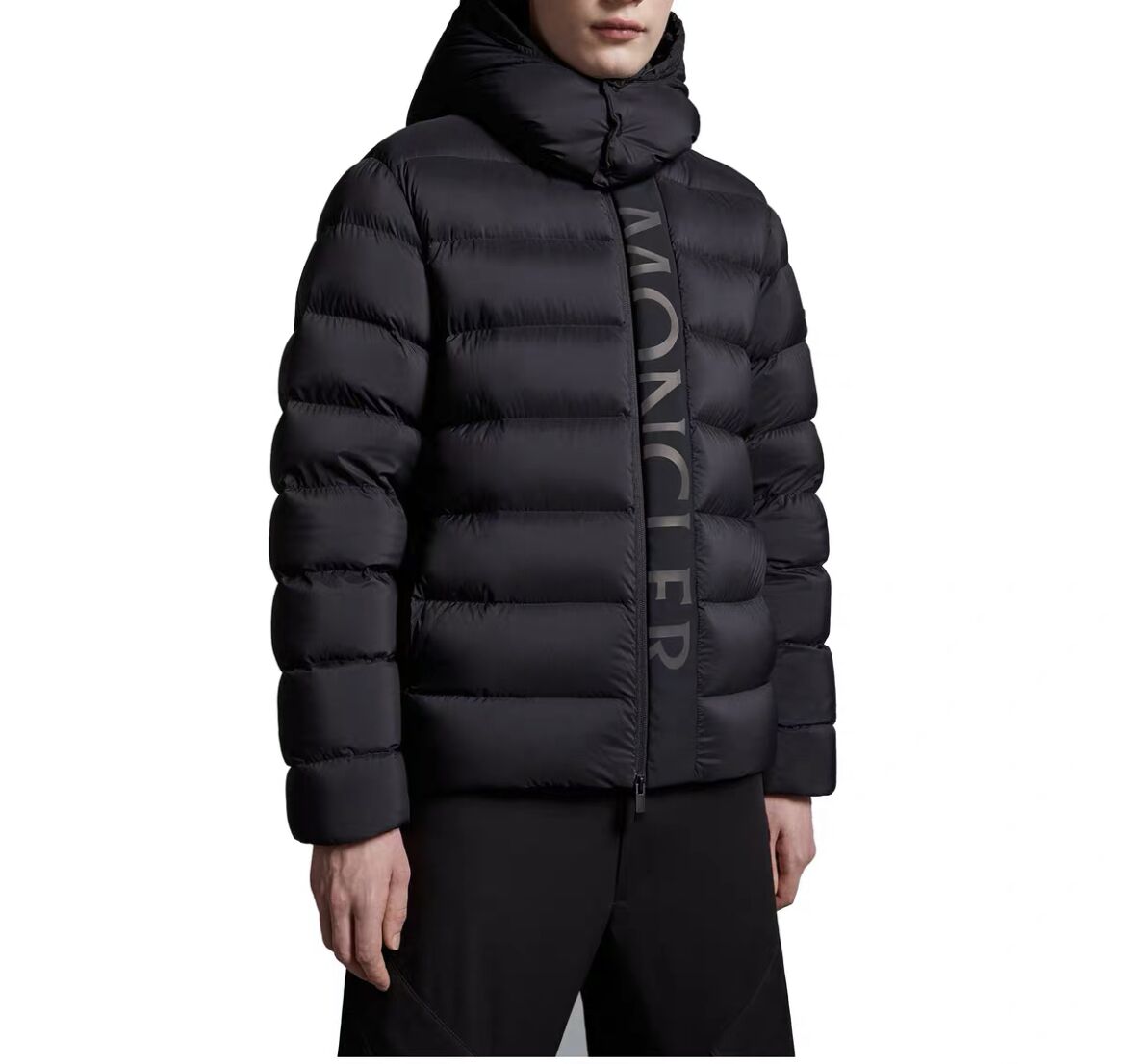 Moncler 2023091402