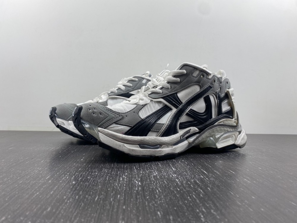 Ba*len*cia*ga runner 2023091502
